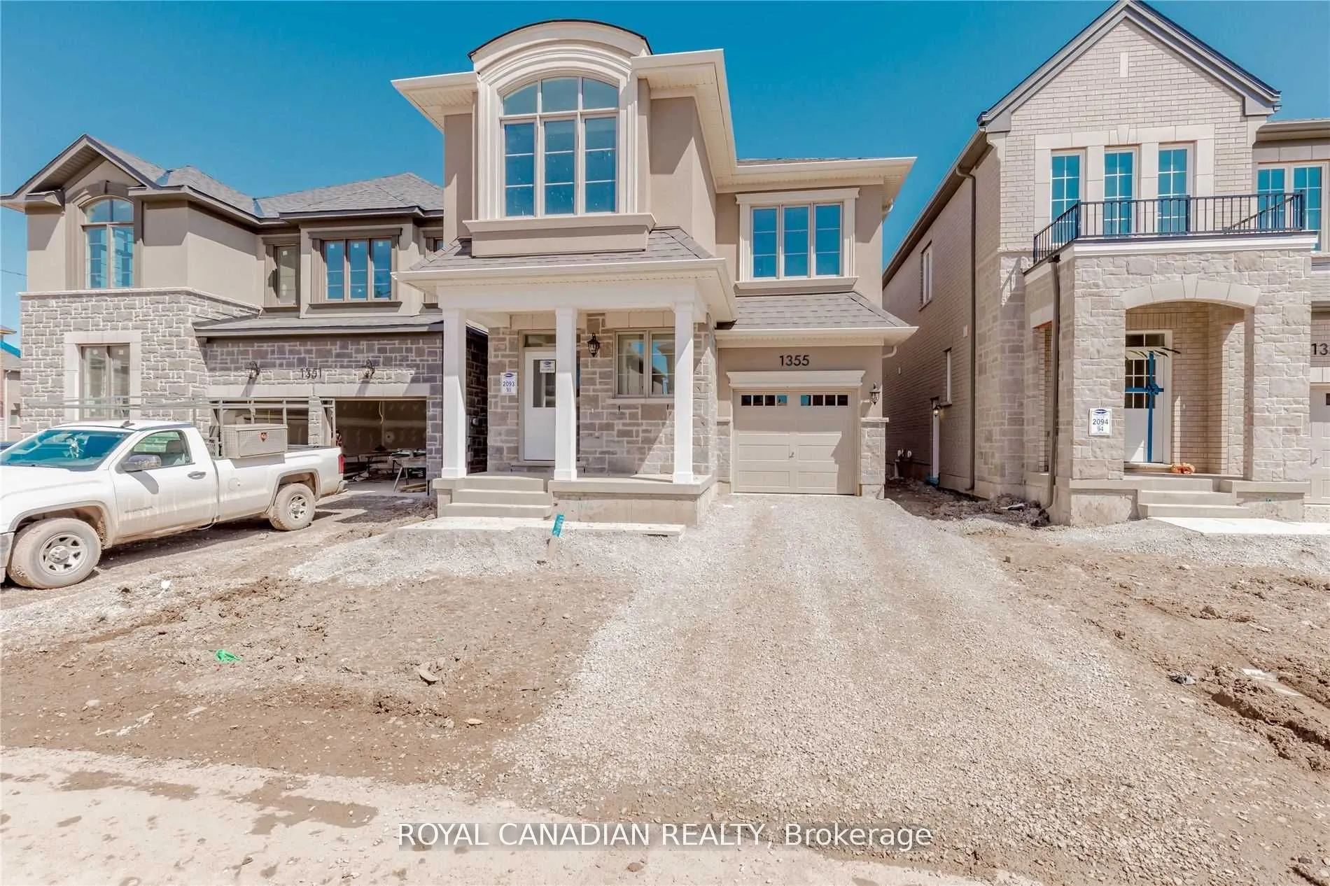 1355 Lobelia Crescent