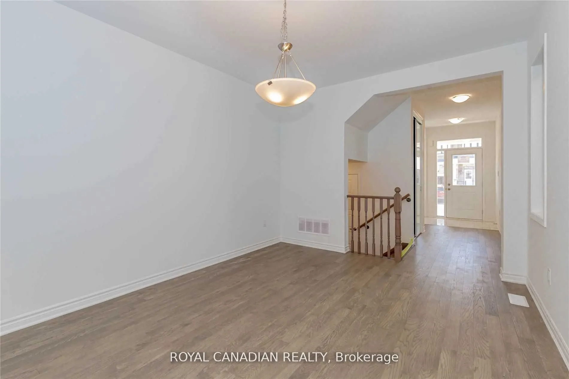 1355 Lobelia Crescent