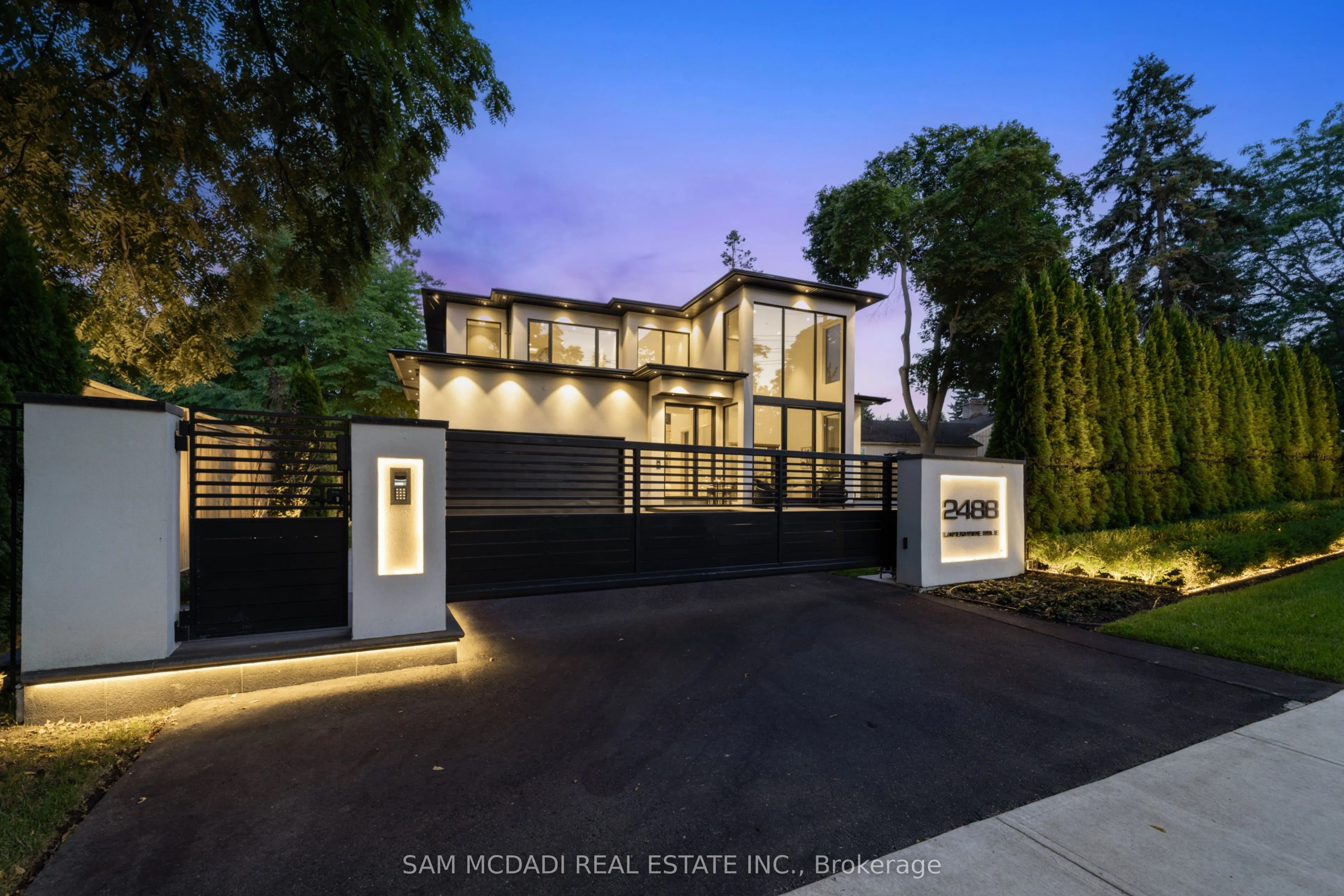 2488 Lakeshore Road E