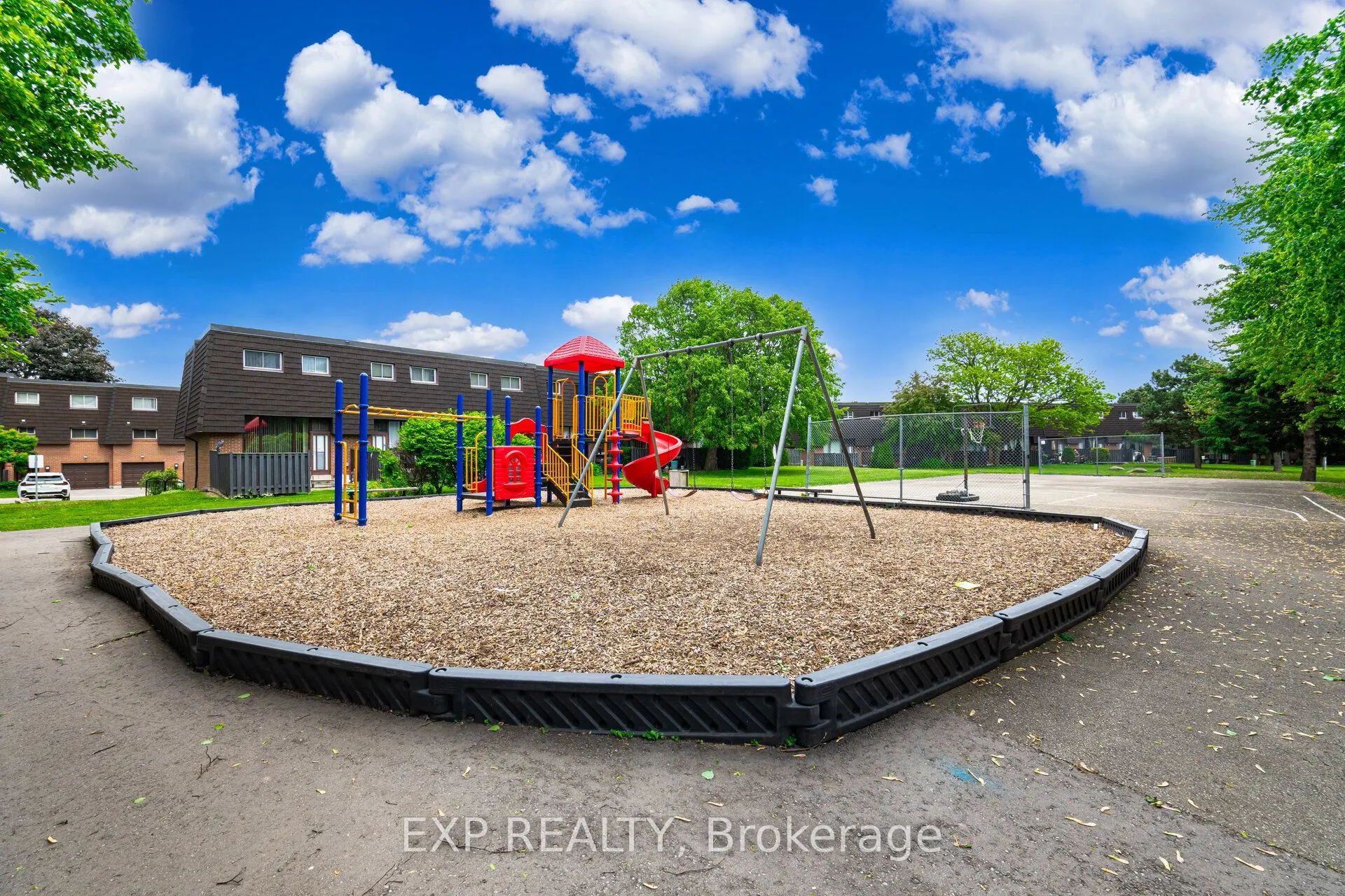 136 Darras Court, #136