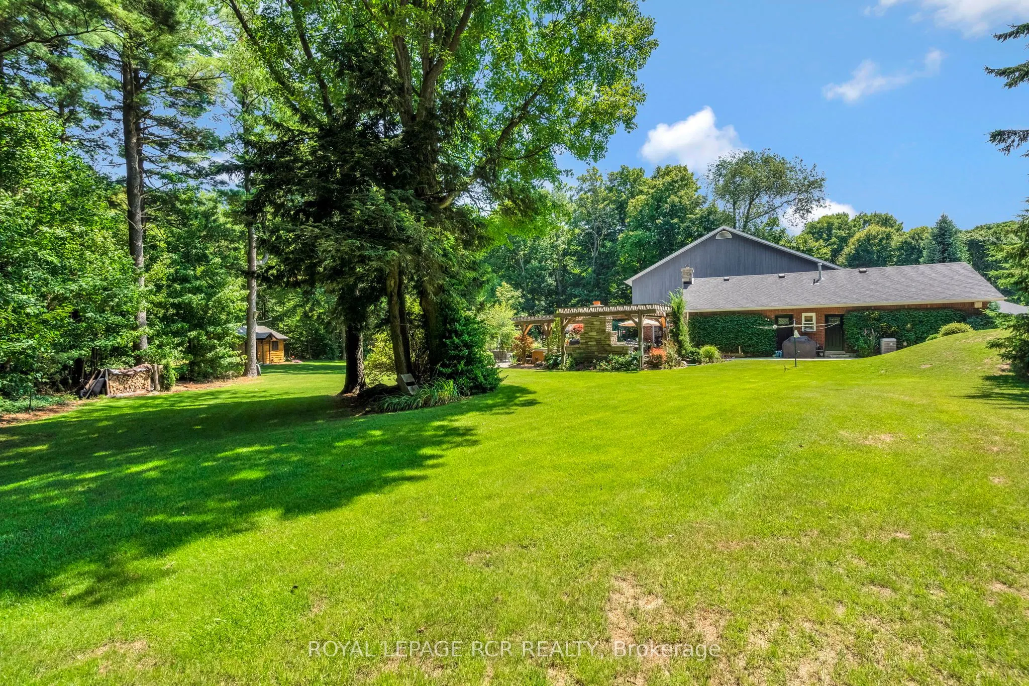 7 Rosehill Court