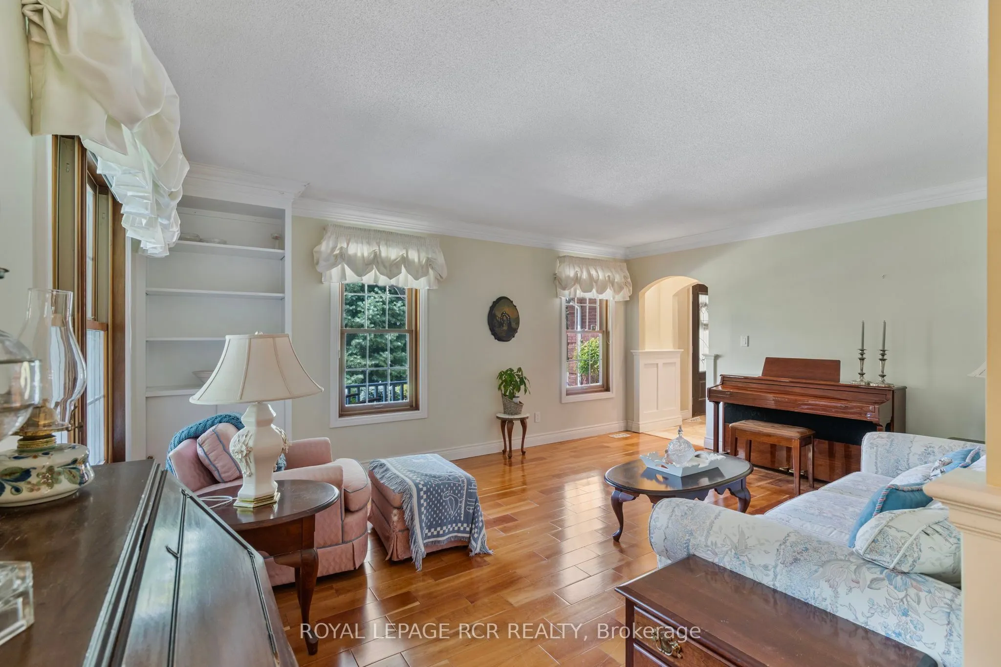 7 Rosehill Court
