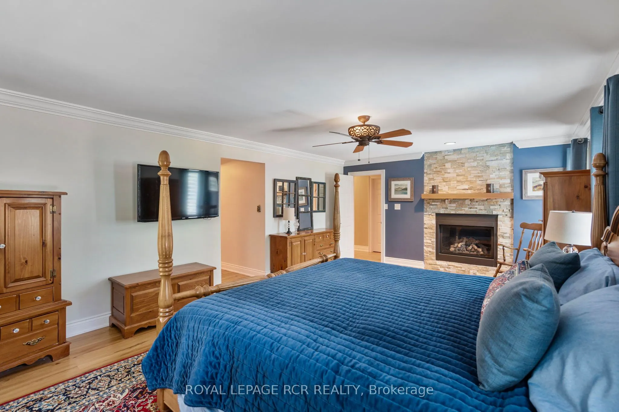 7 Rosehill Court