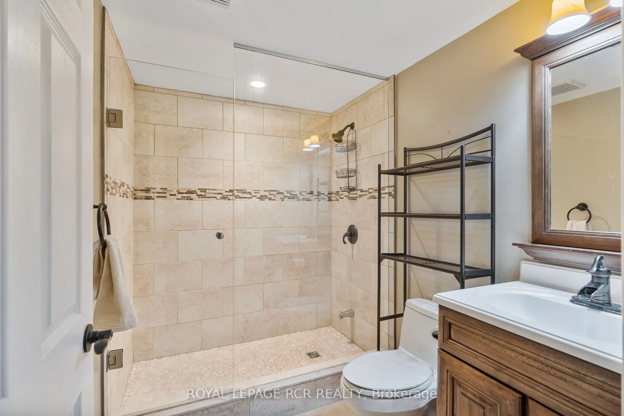 7 Rosehill Court