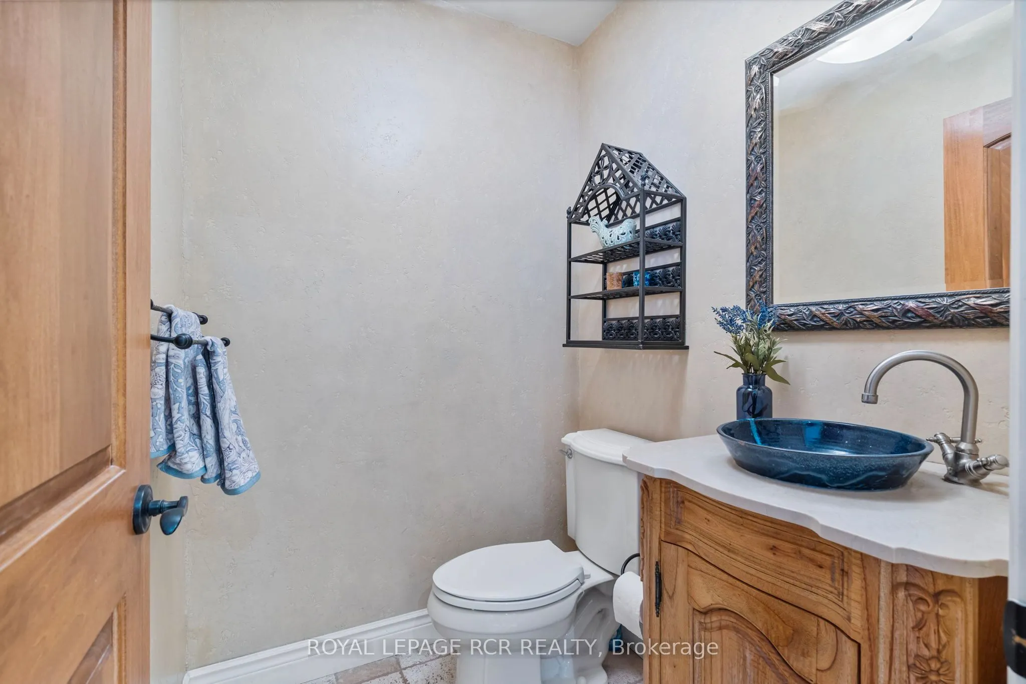 7 Rosehill Court