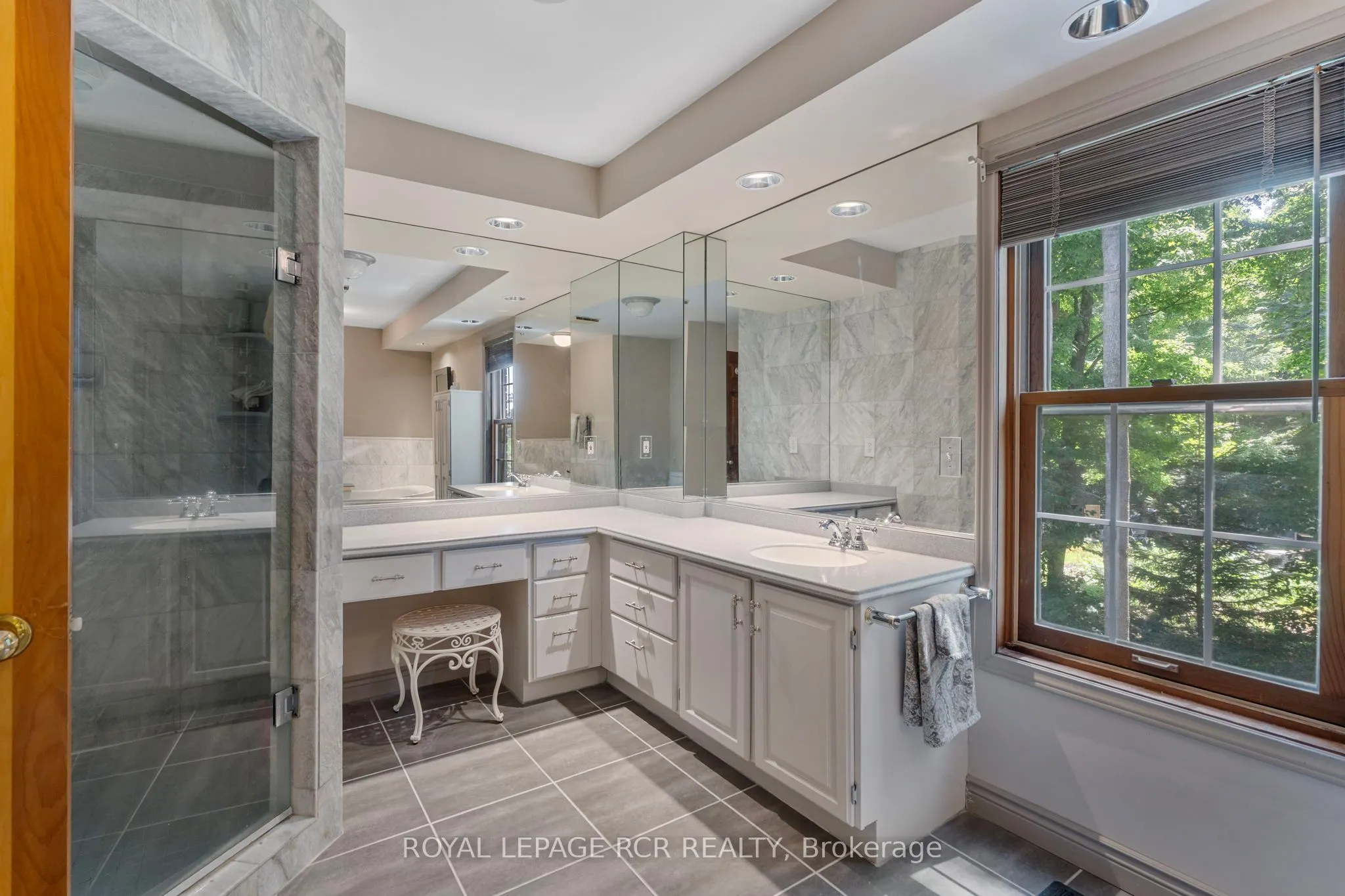 7 Rosehill Court