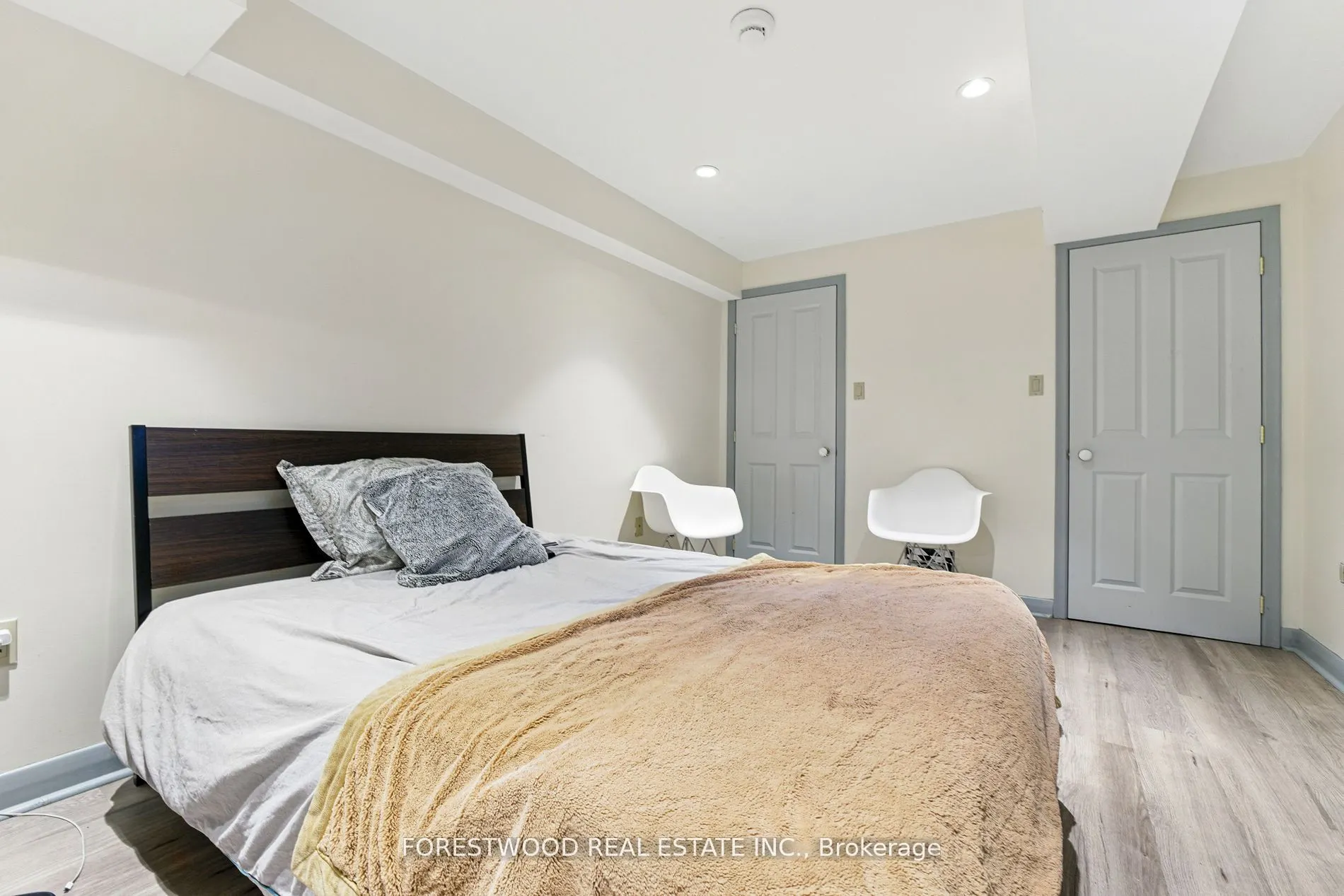 3376 Grassfire Crescent