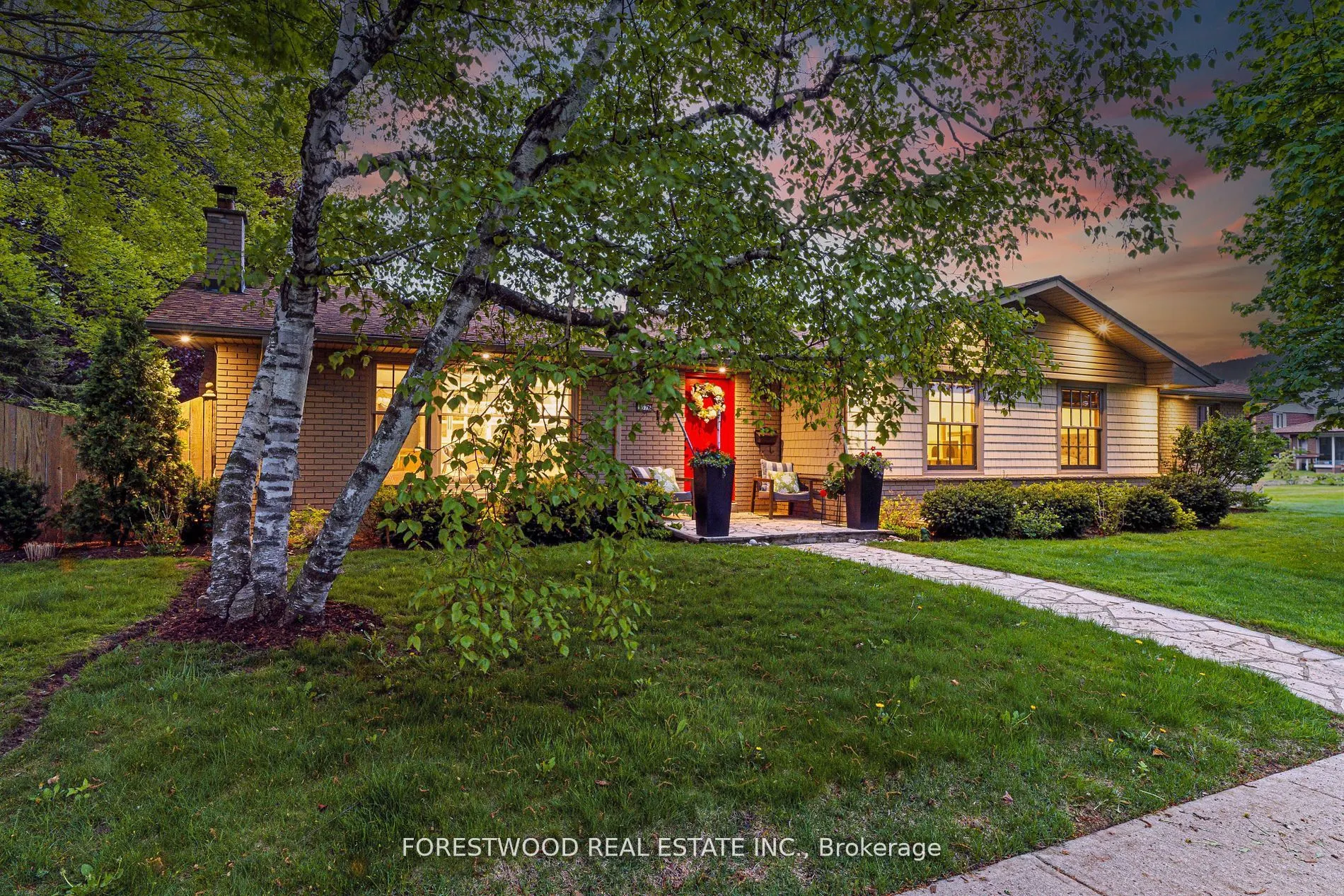 3376 Grassfire Crescent