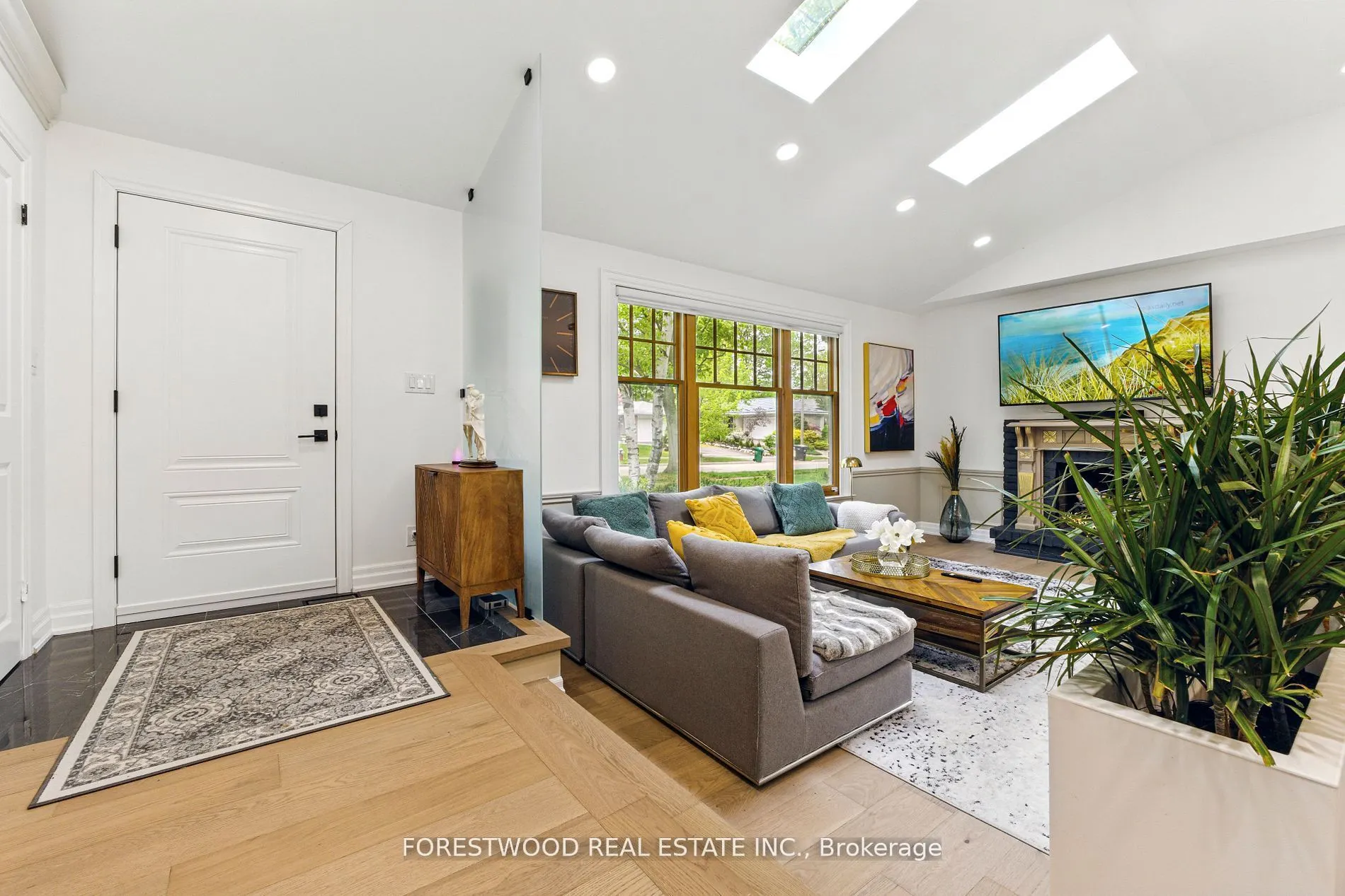 3376 Grassfire Crescent