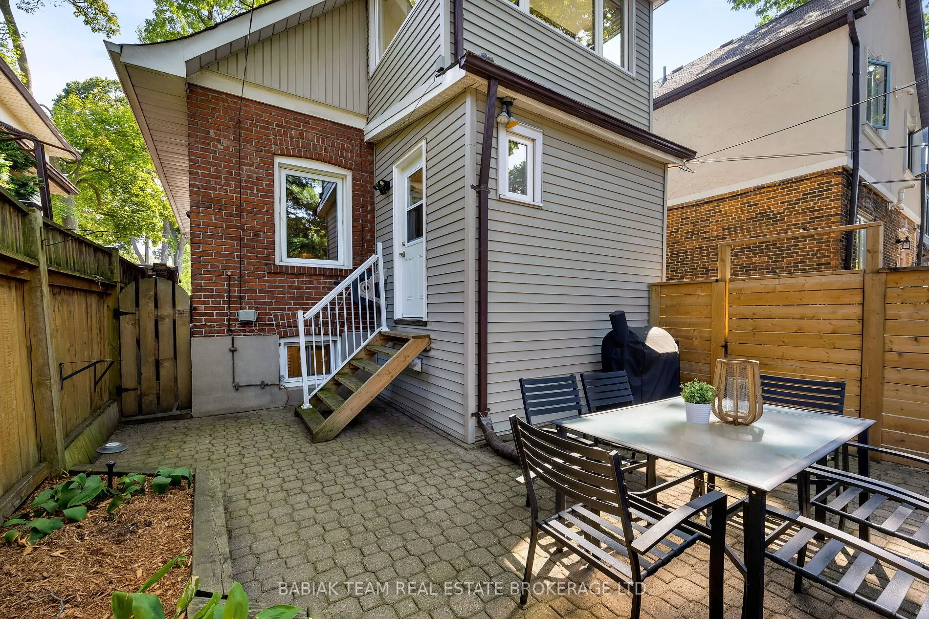 122 Colbeck Street