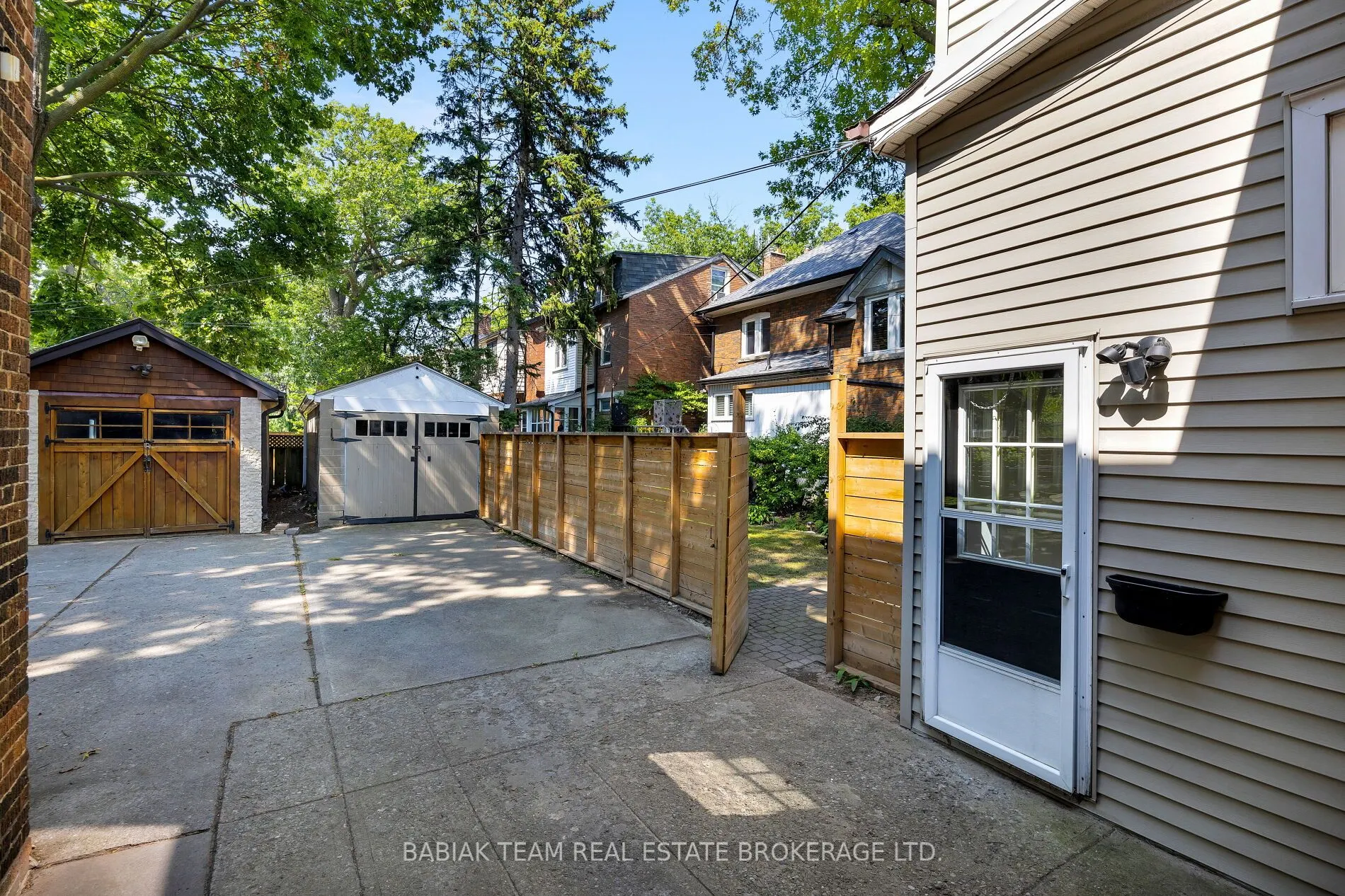 122 Colbeck Street