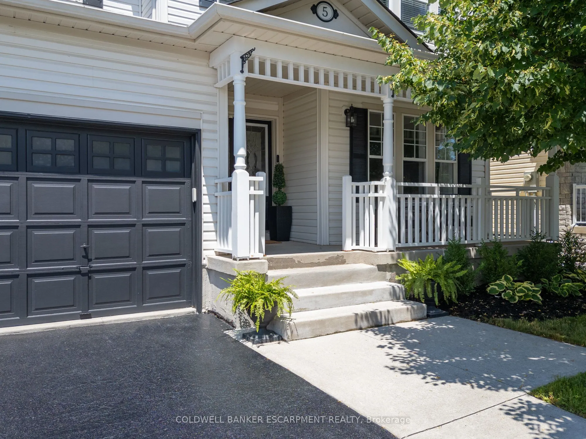 5 Tanners Drive