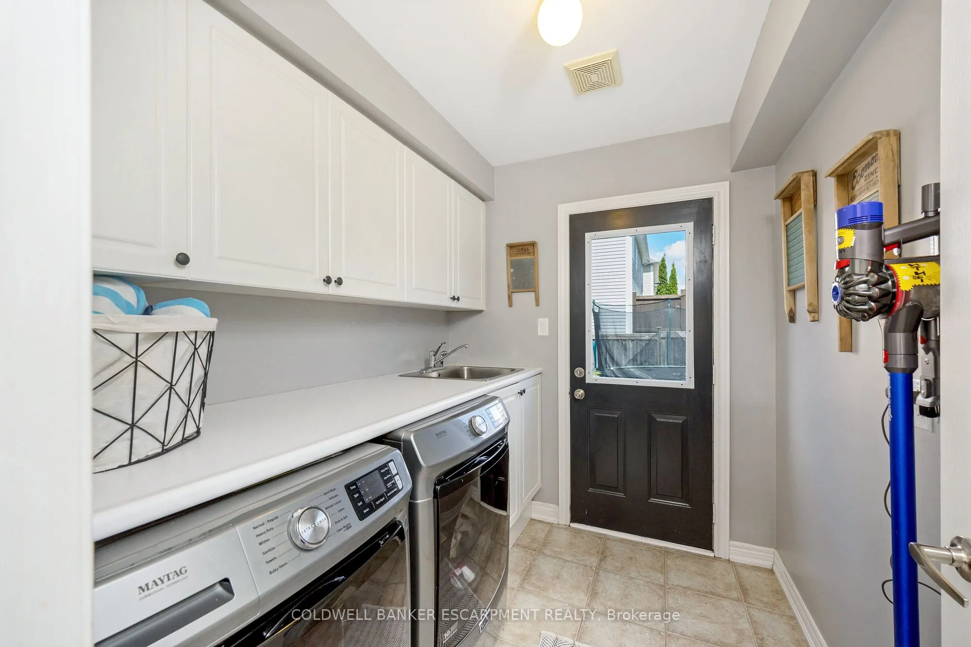 5 Tanners Drive