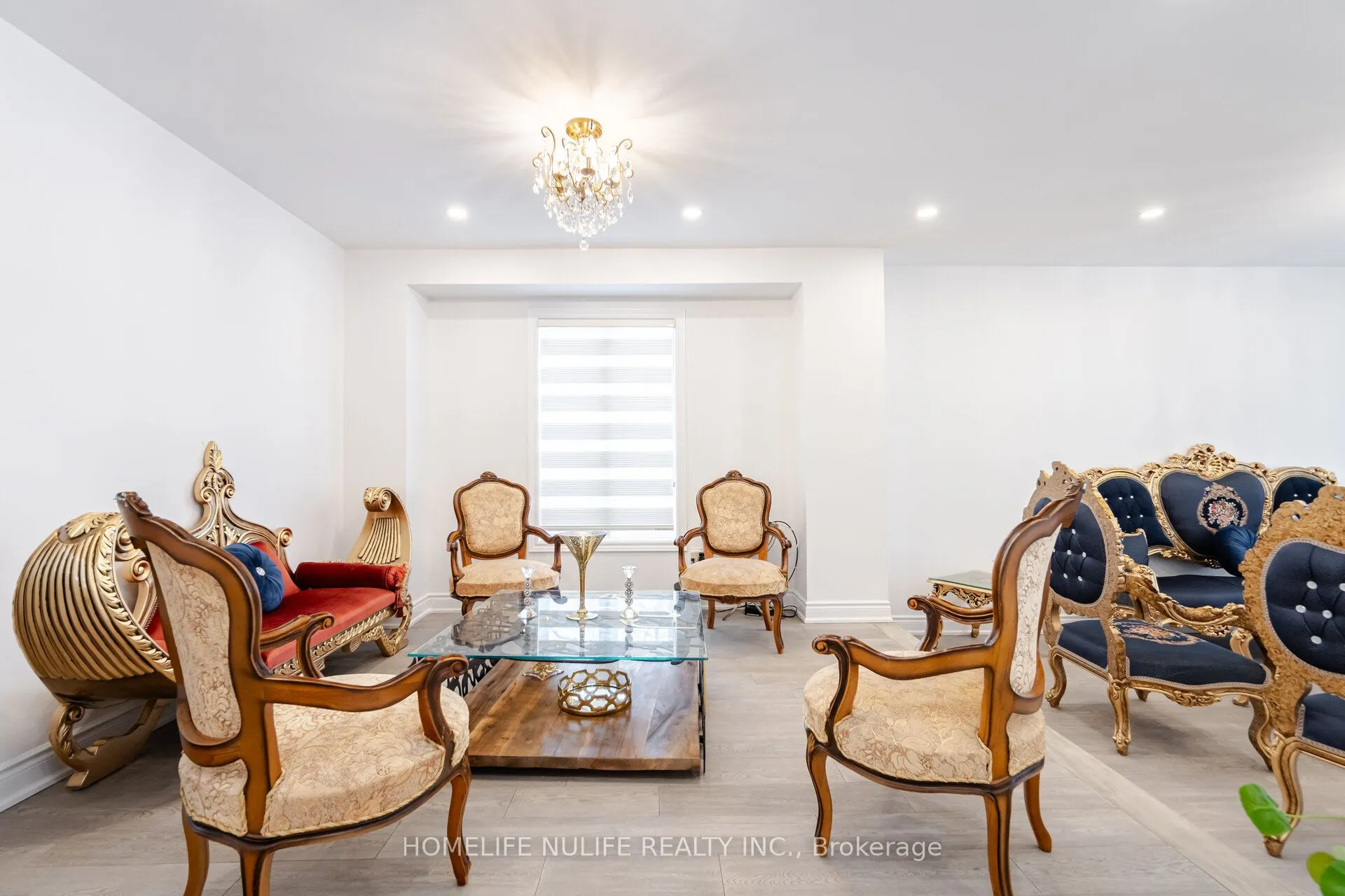 6150 Bankhead Court