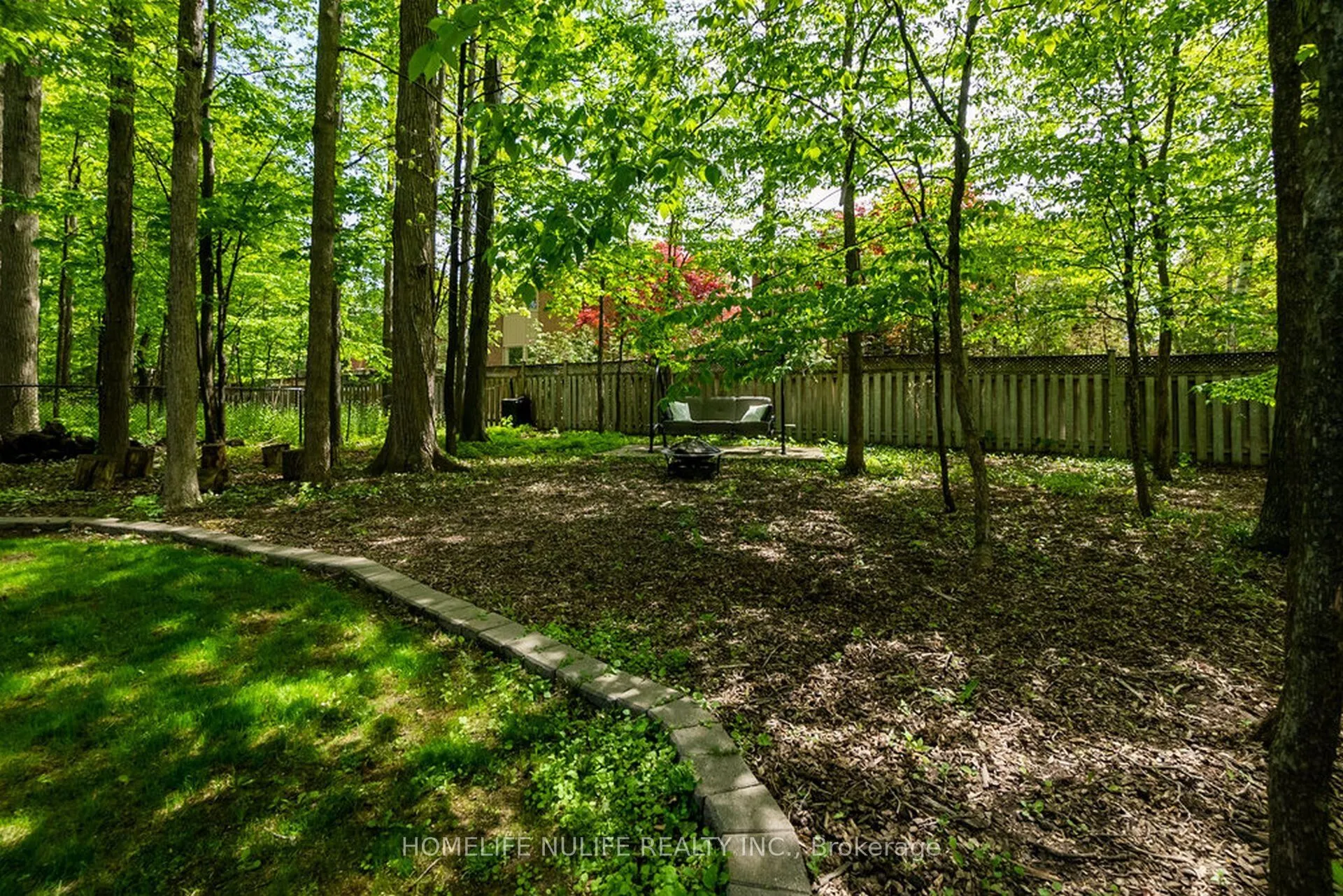 6150 Bankhead Court