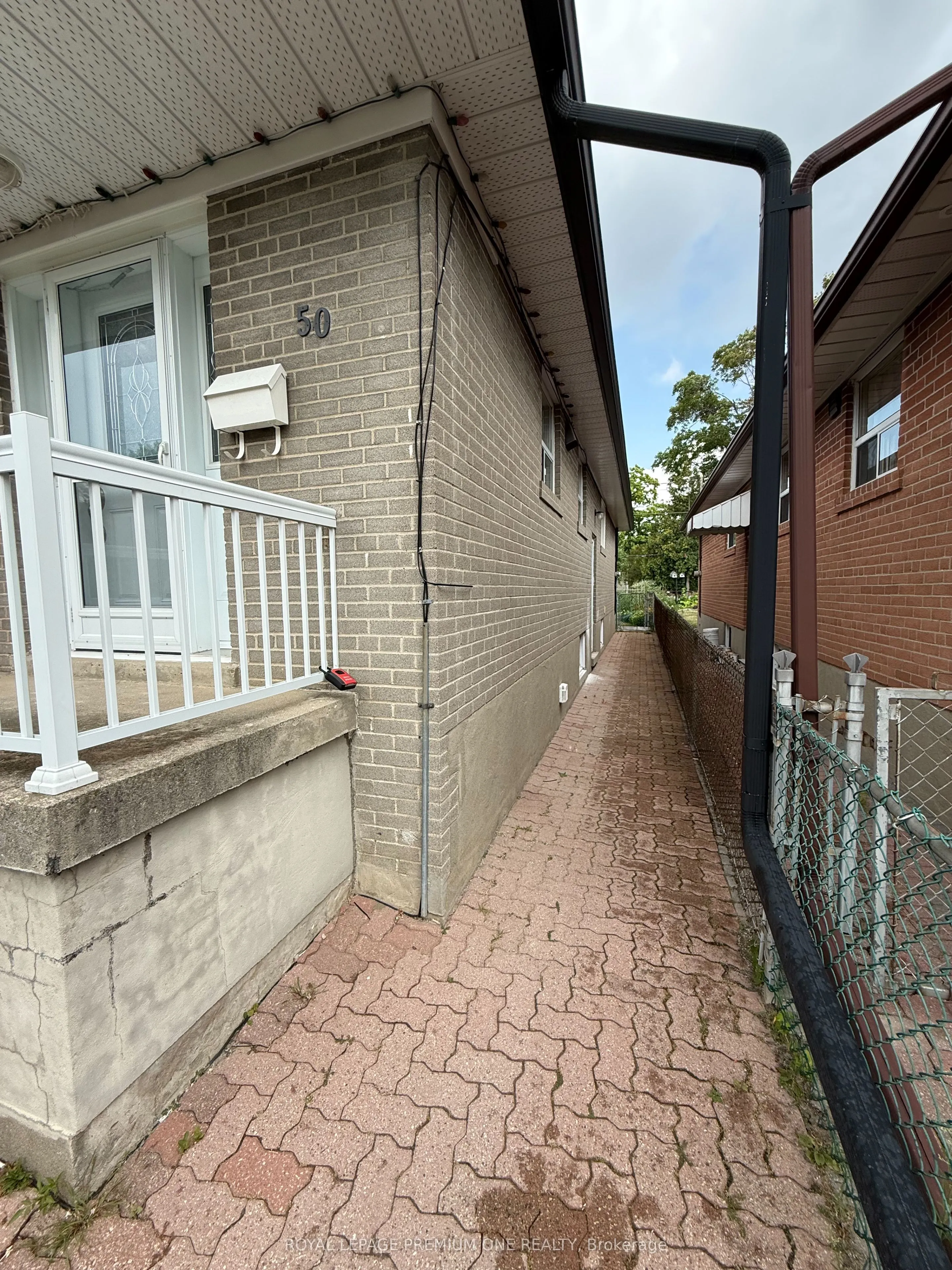 50 Faversham Crescent, #Basement Level