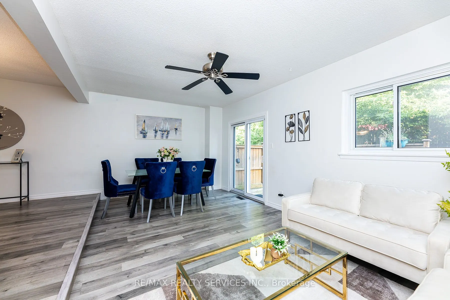 1306 Guelph Line, #Unit 3