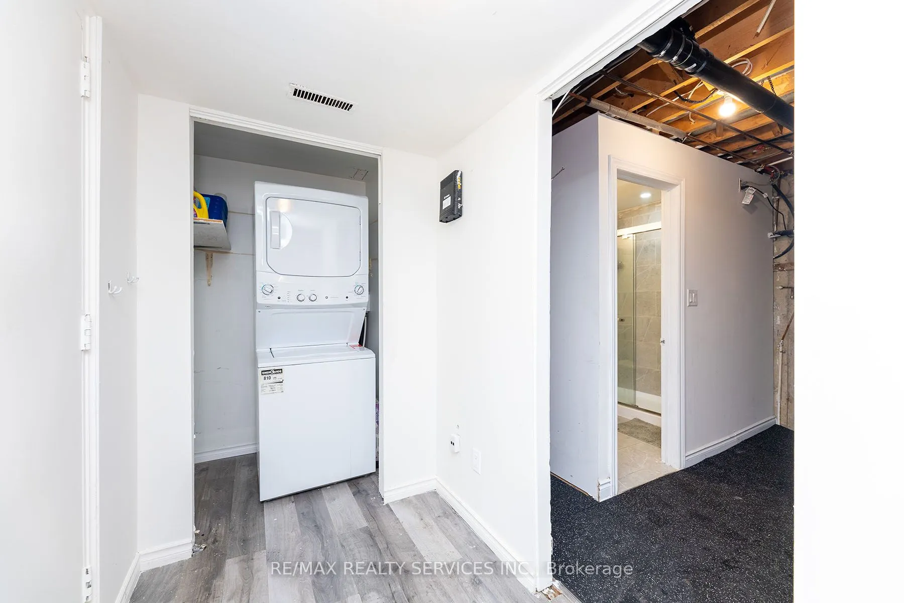 1306 Guelph Line, #Unit 3