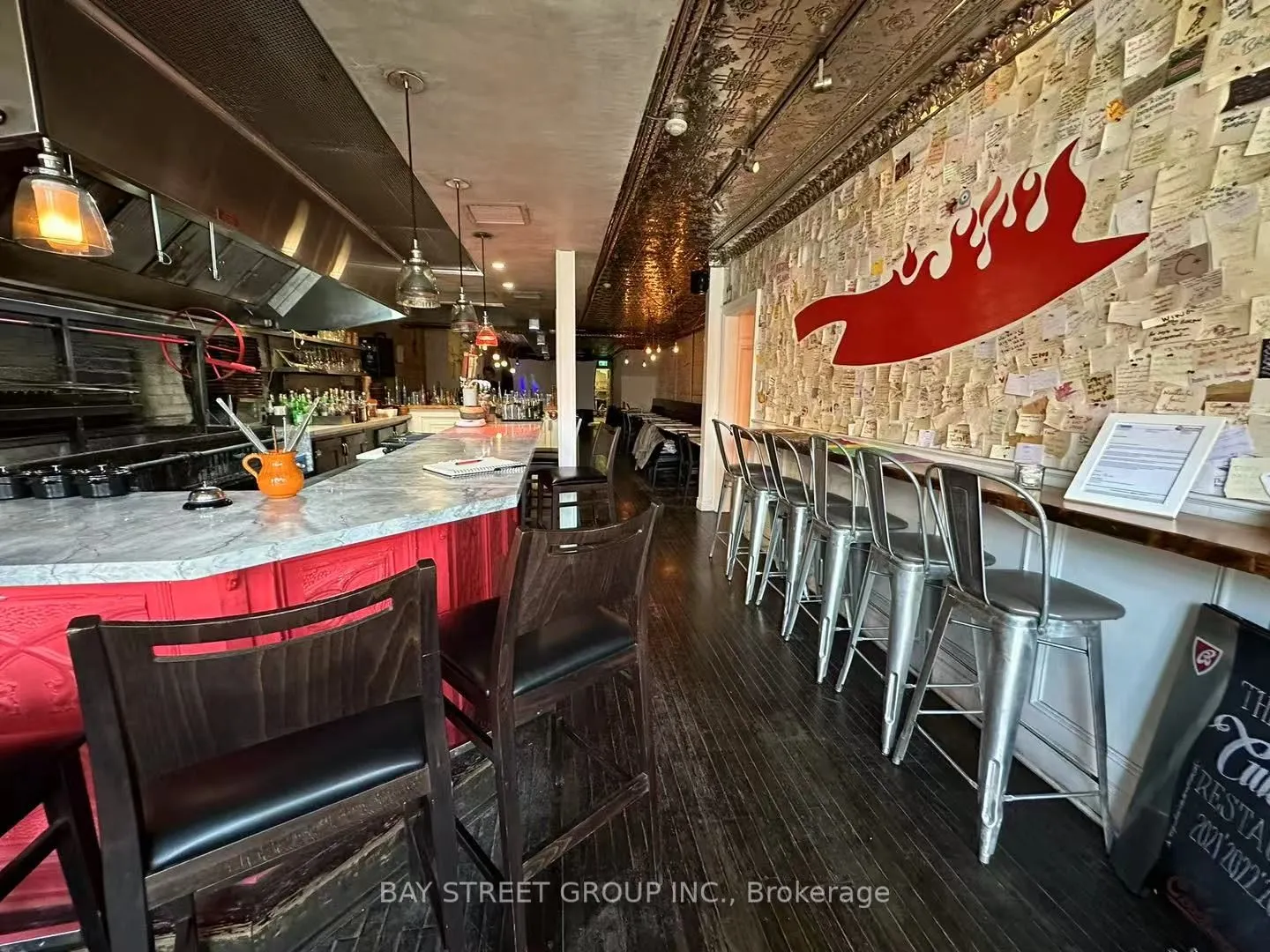 2197 Bloor Street W