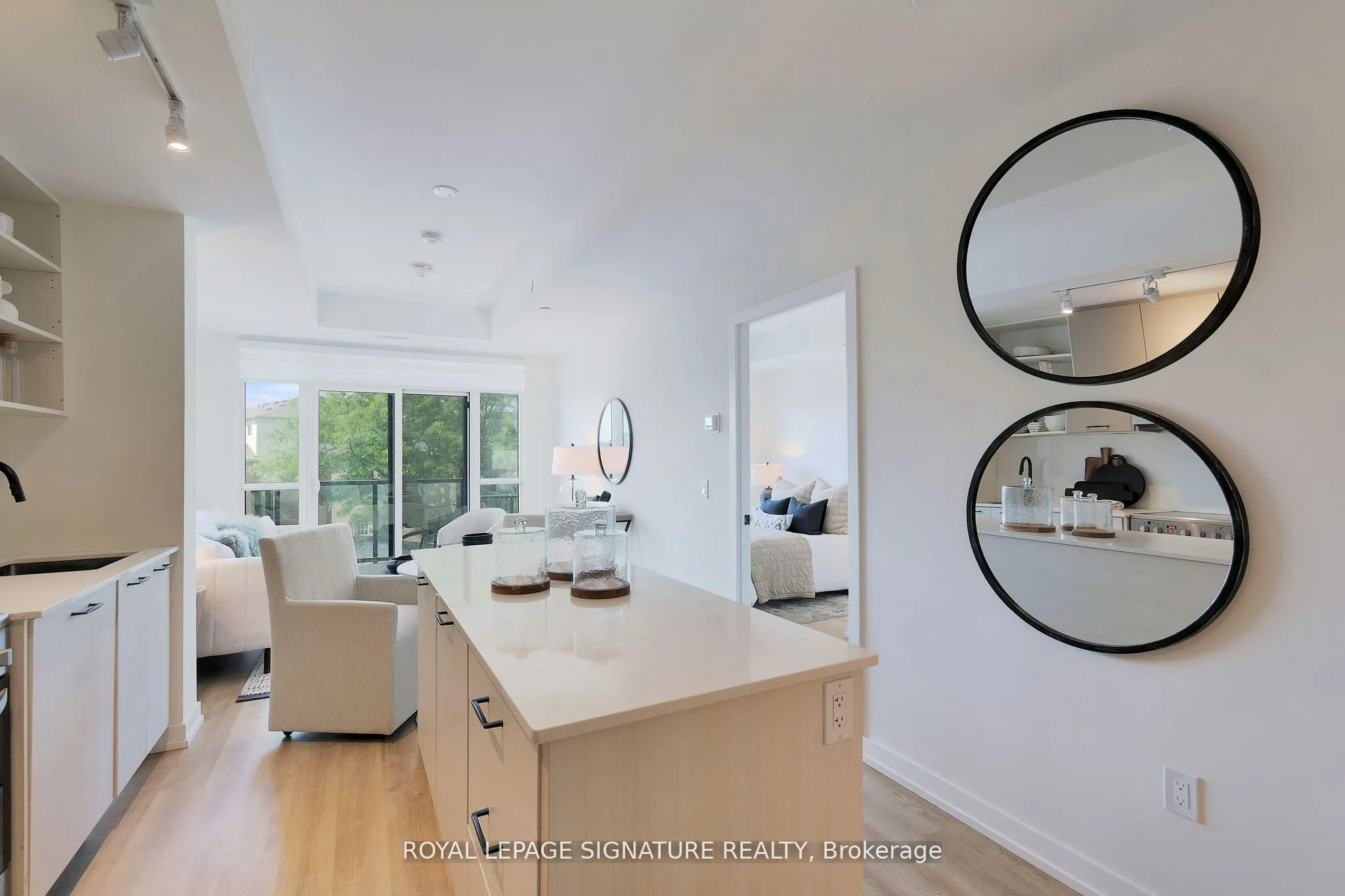 2300 St Clair Avenue N, #327