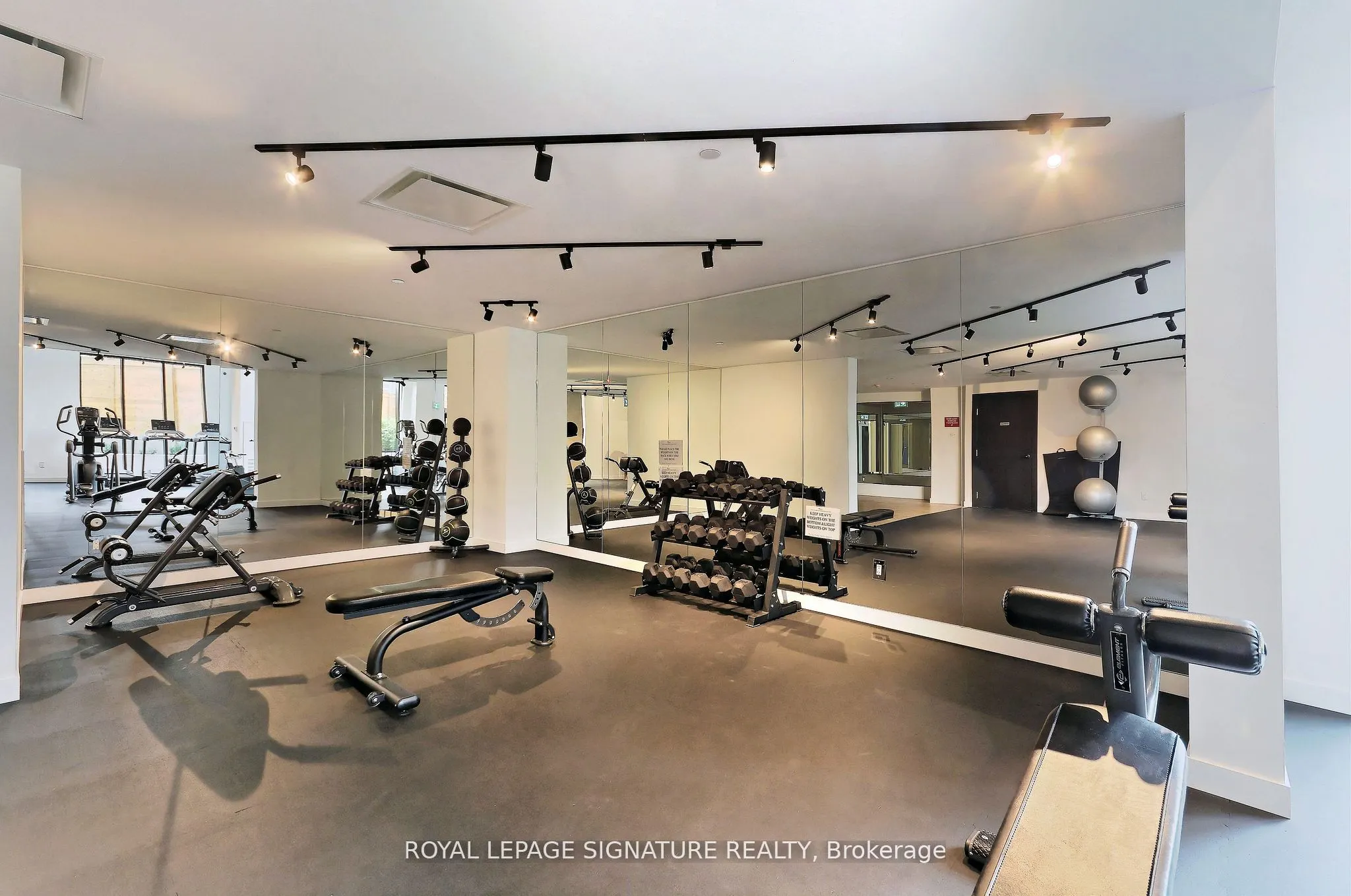 2300 St Clair Avenue N, #327