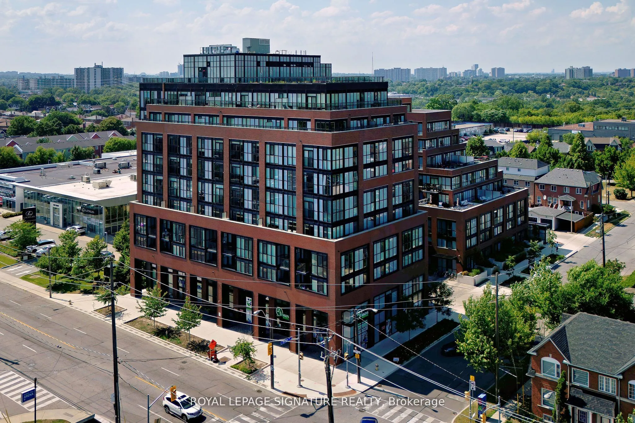 2300 St Clair Avenue N, #327