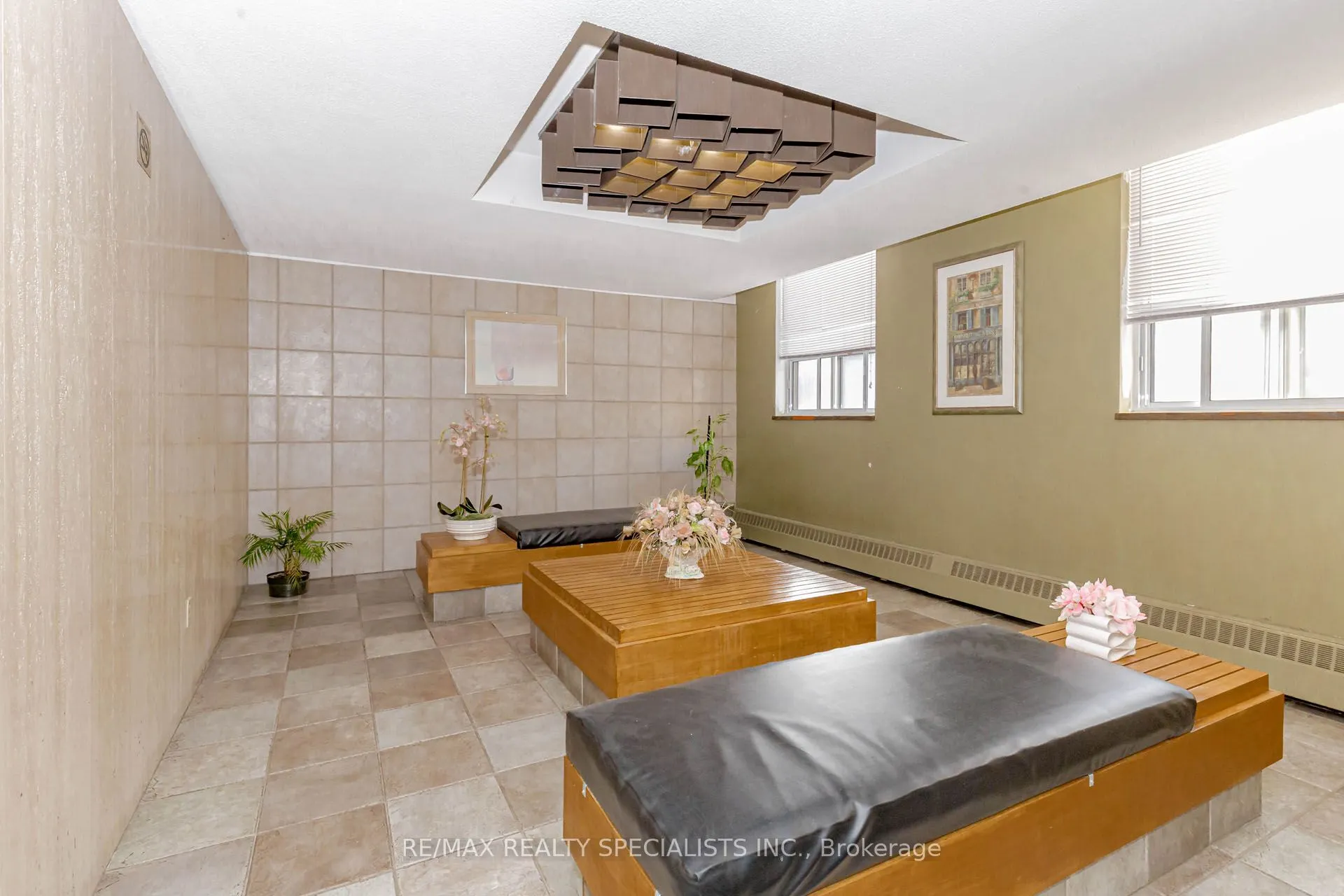 1 Four Winds Drive, #106
