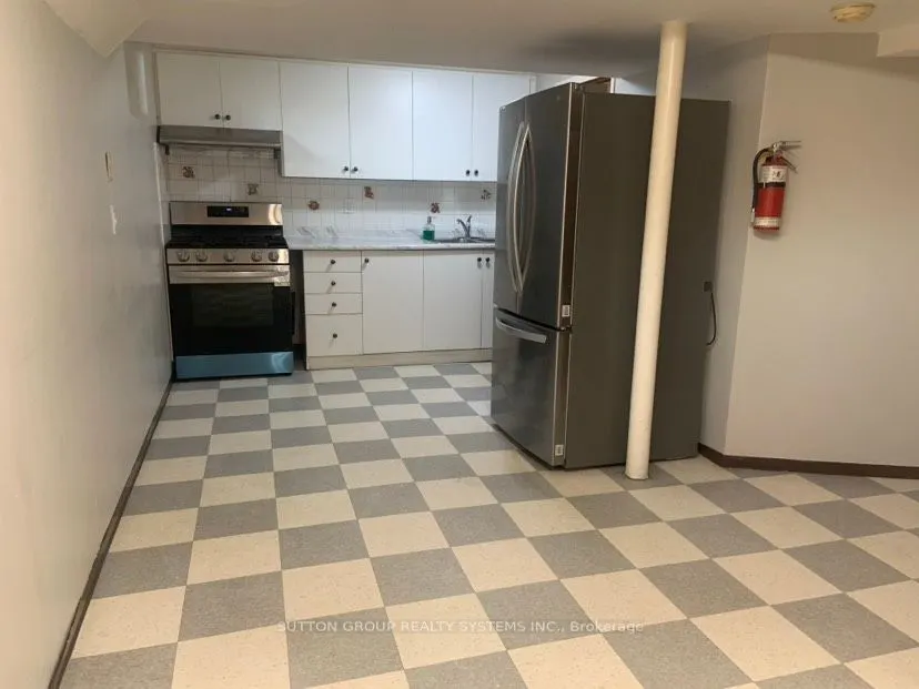 3324 Homark Drive, #Lower
