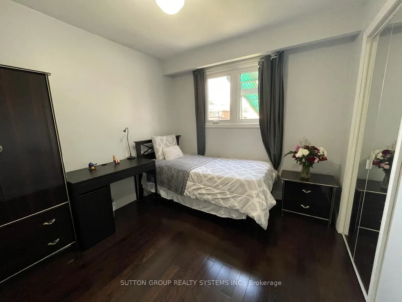 3324 Homark Drive, #Lower