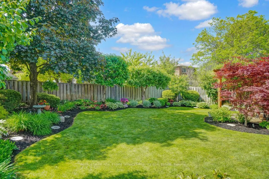 2289 Beejay Court
