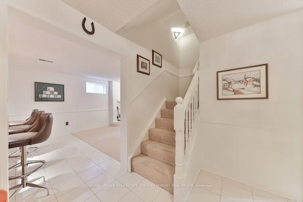 2289 Beejay Court