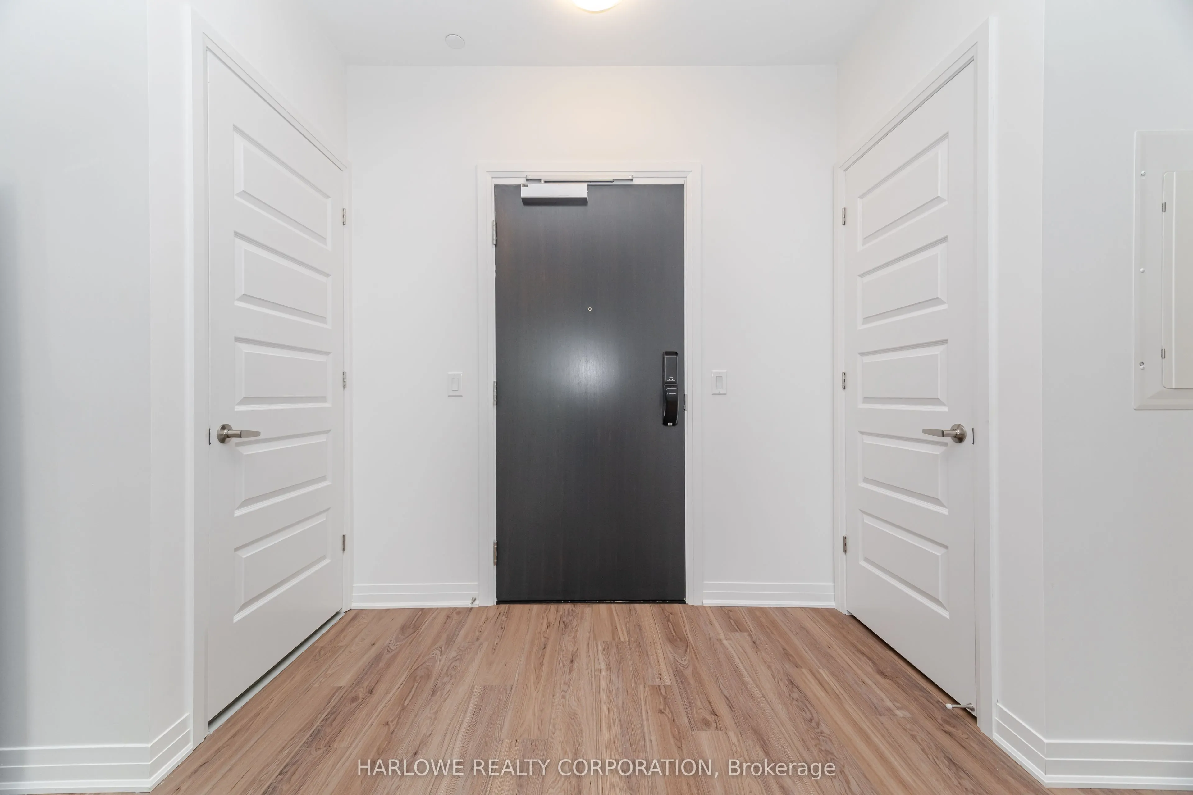 490 Gordon Krantz Avenue, #617
