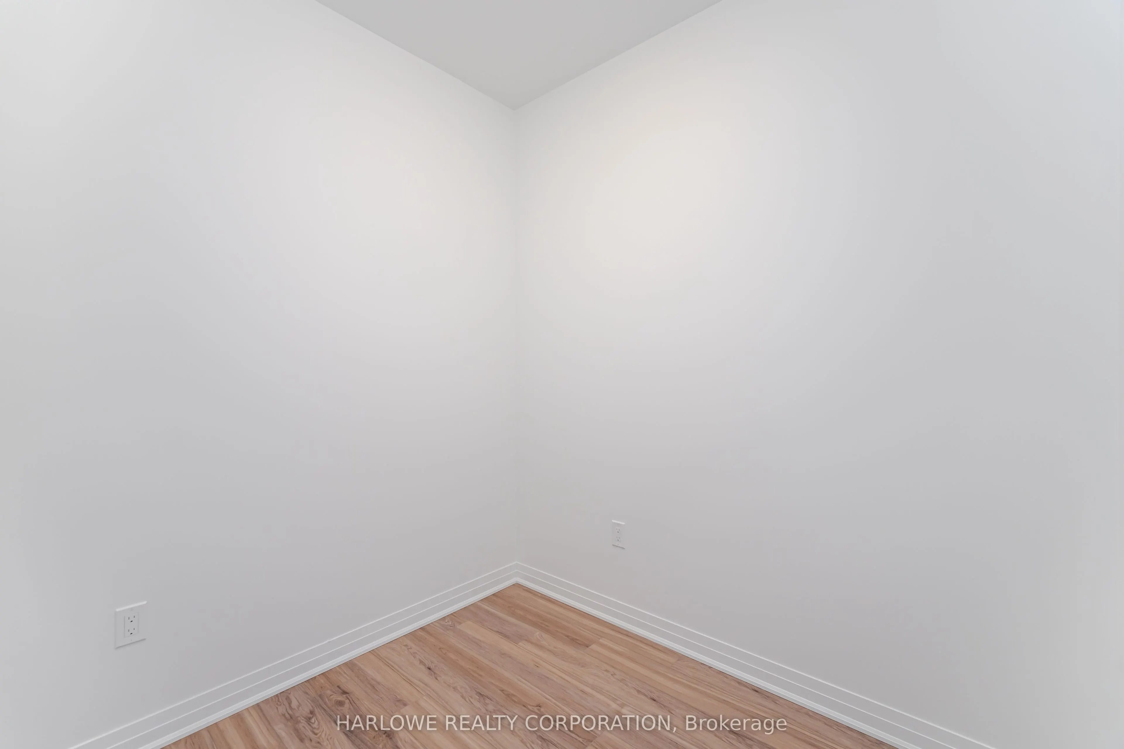 490 Gordon Krantz Avenue, #617