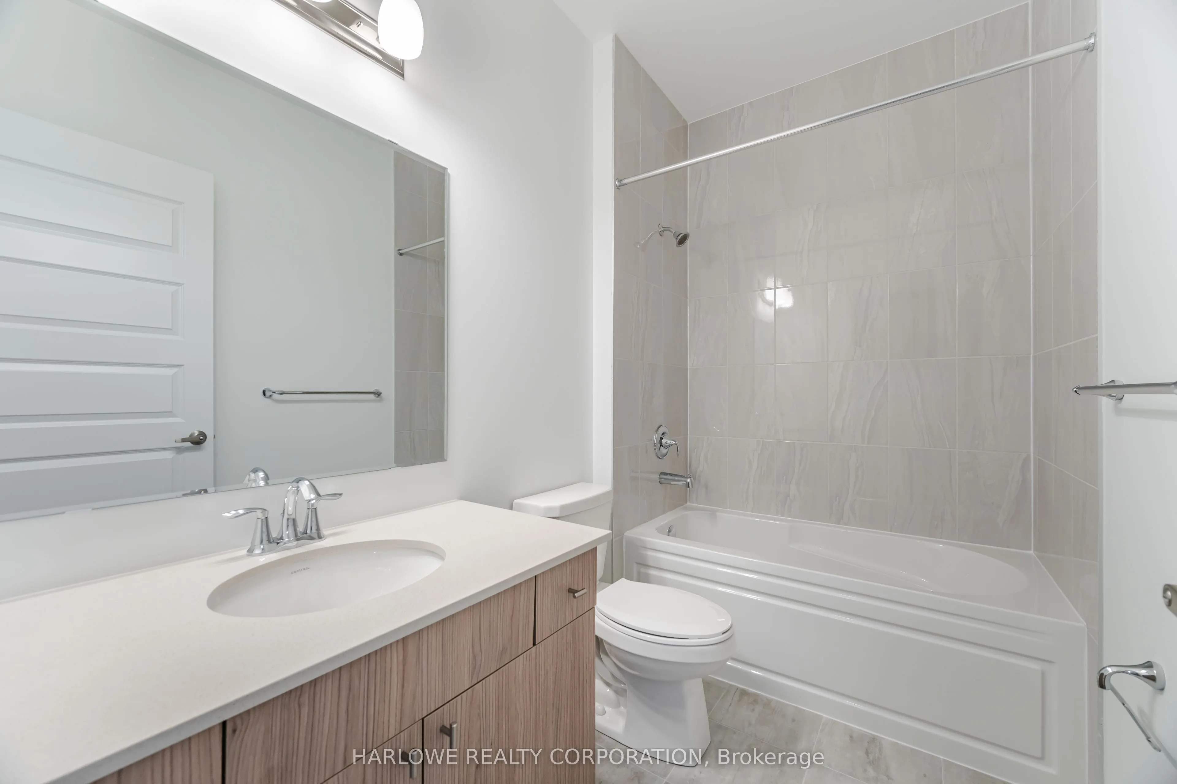 490 Gordon Krantz Avenue, #617