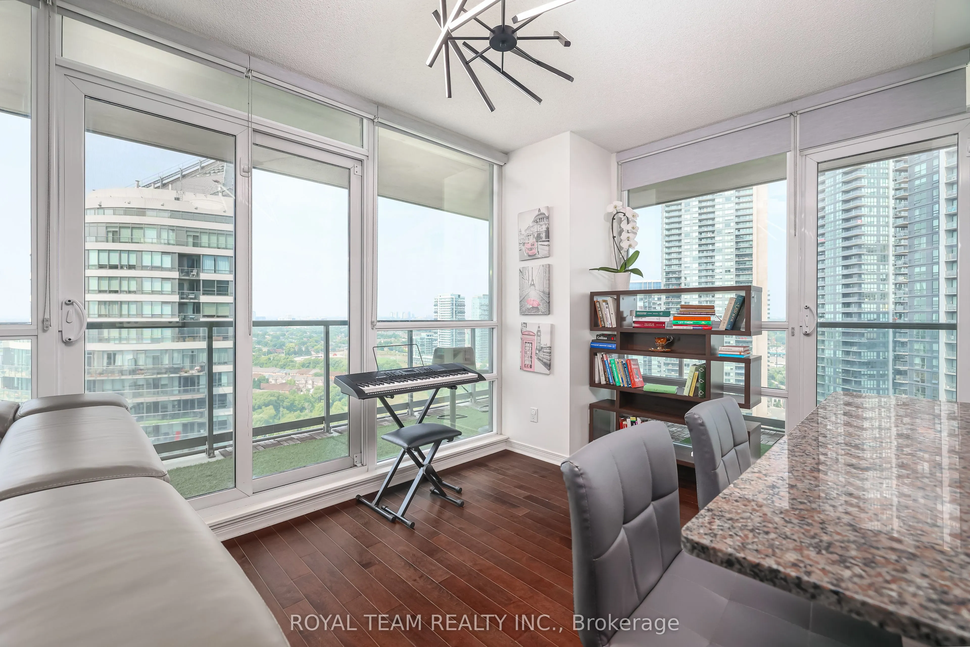 2230 Lake Shore Boulevard W, #2504