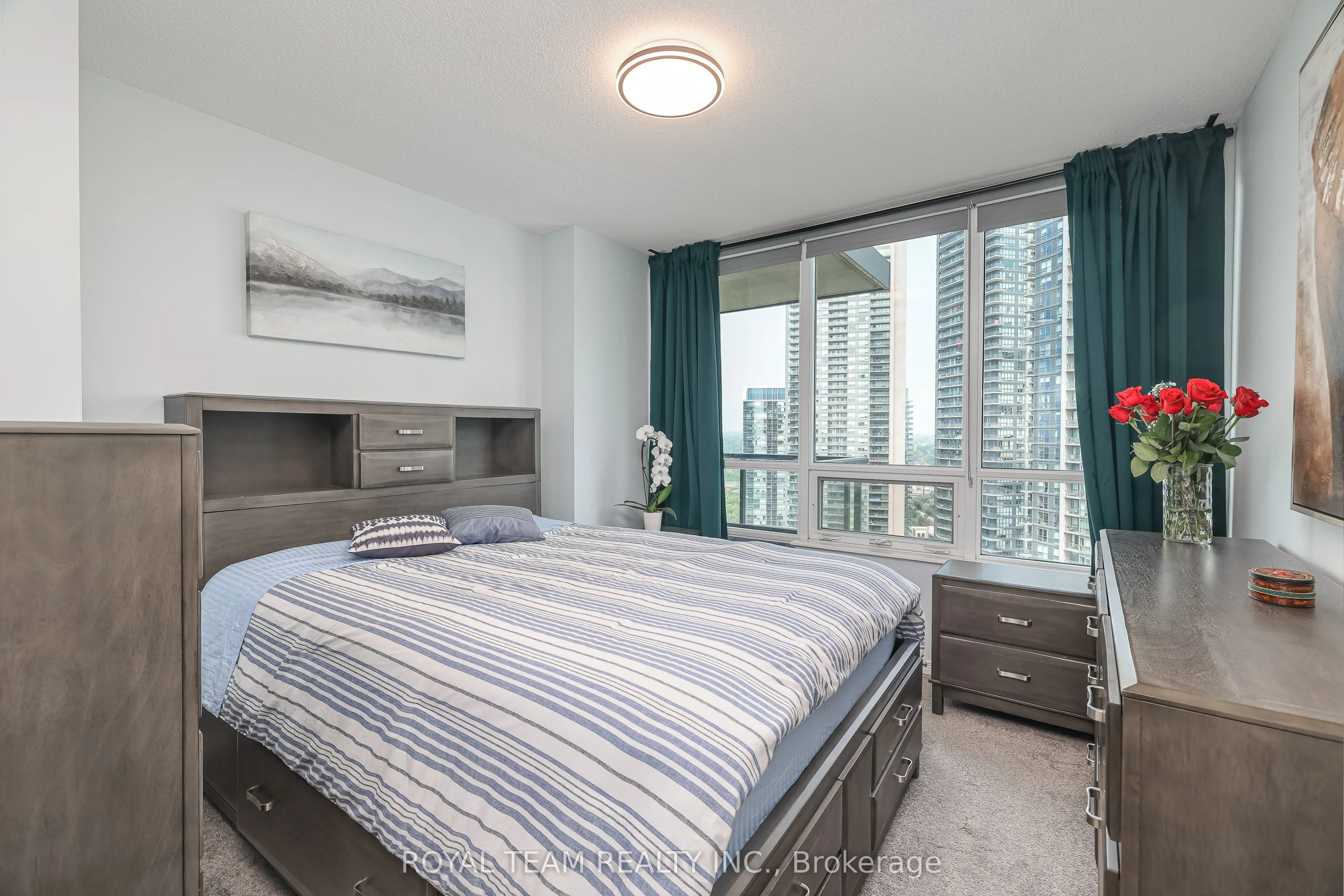 2230 Lake Shore Boulevard W, #2504