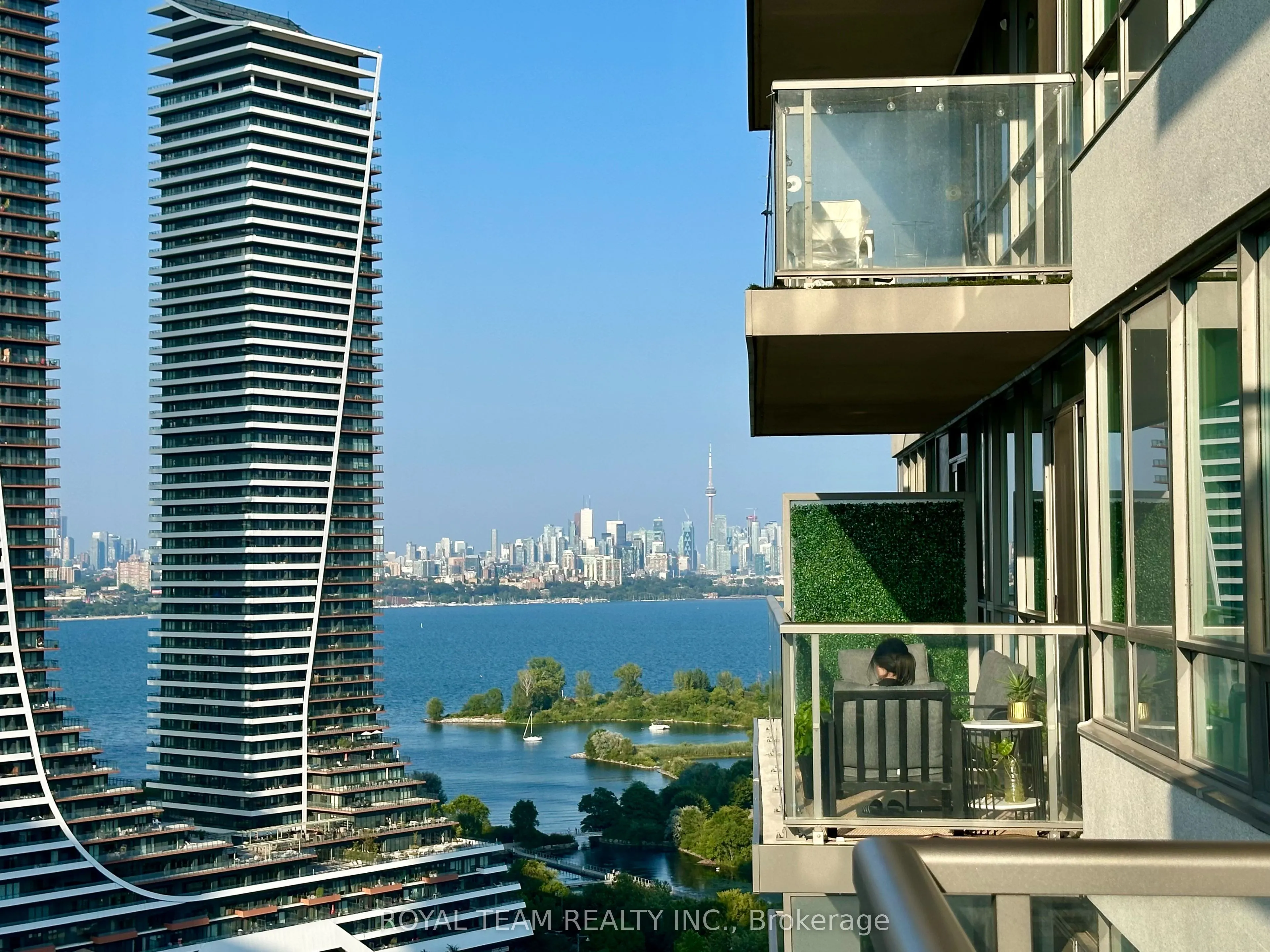 2230 Lake Shore Boulevard W, #2504