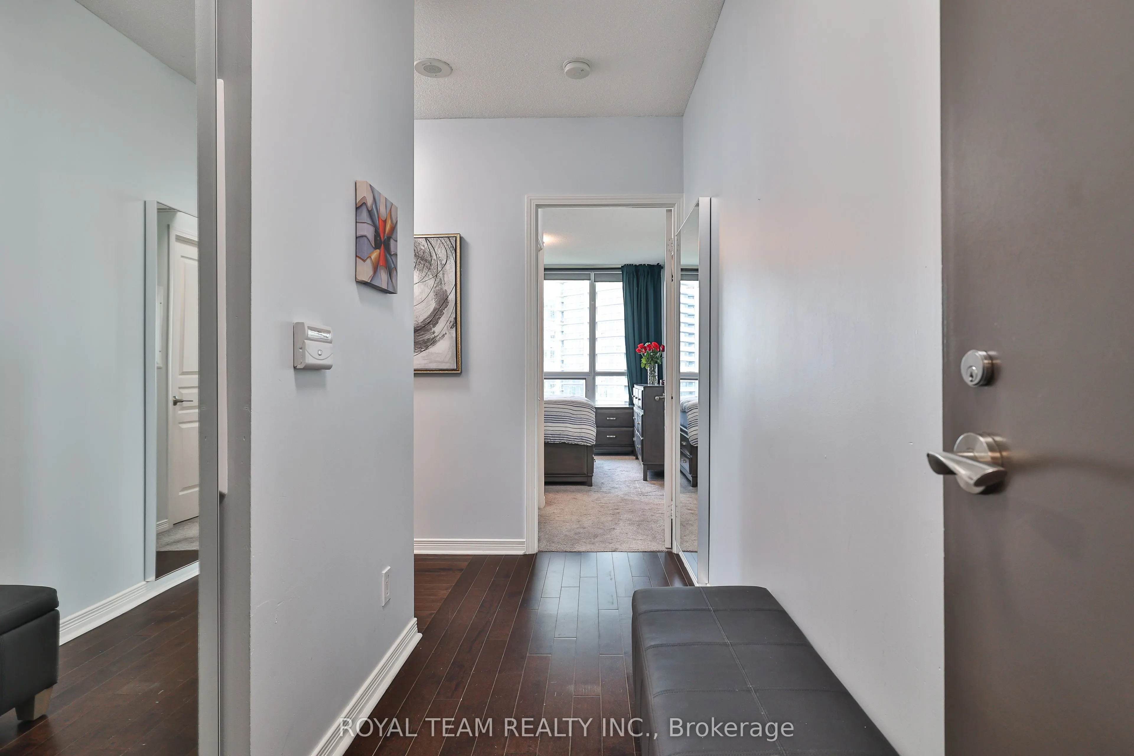 2230 Lake Shore Boulevard W, #2504