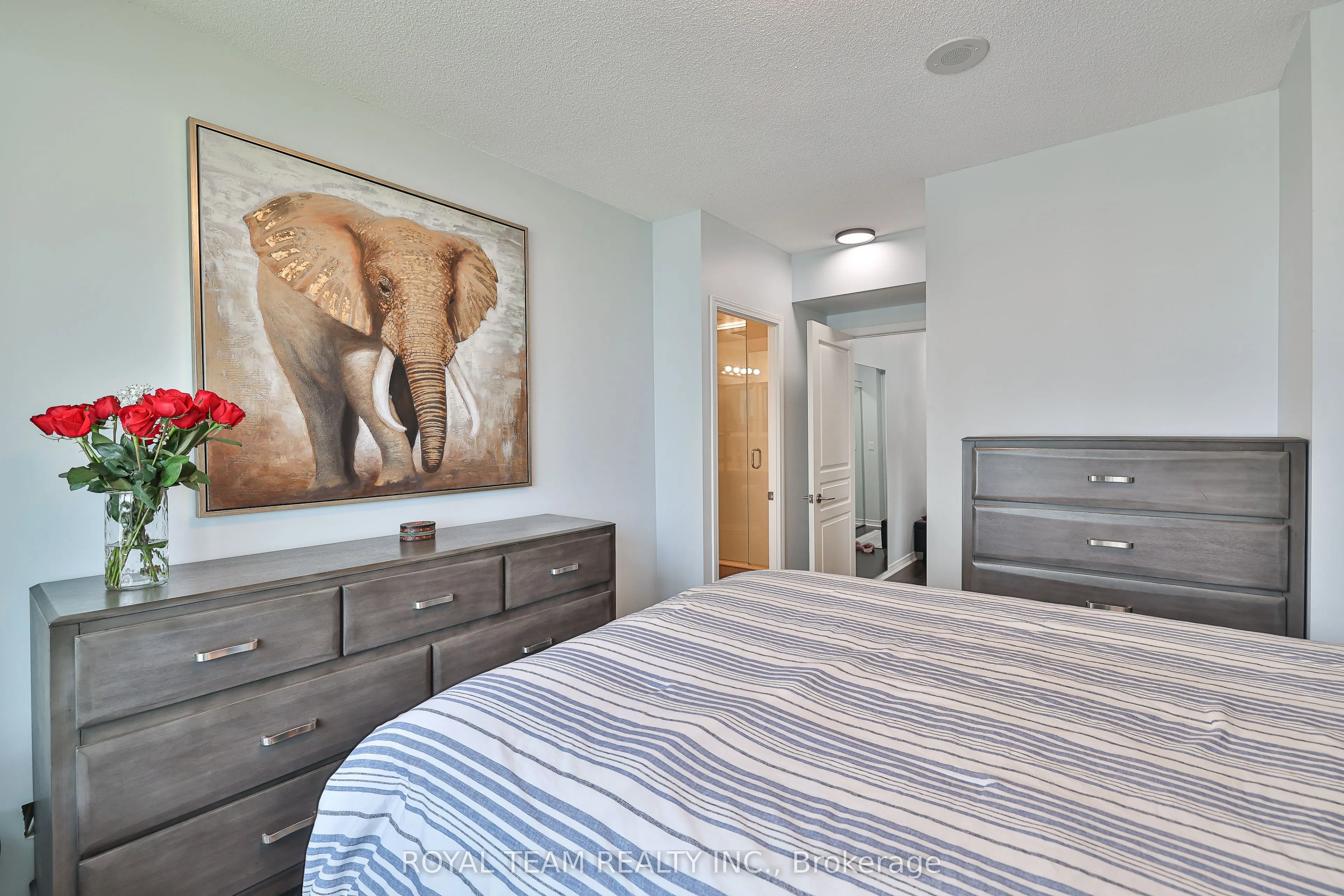 2230 Lake Shore Boulevard W, #2504