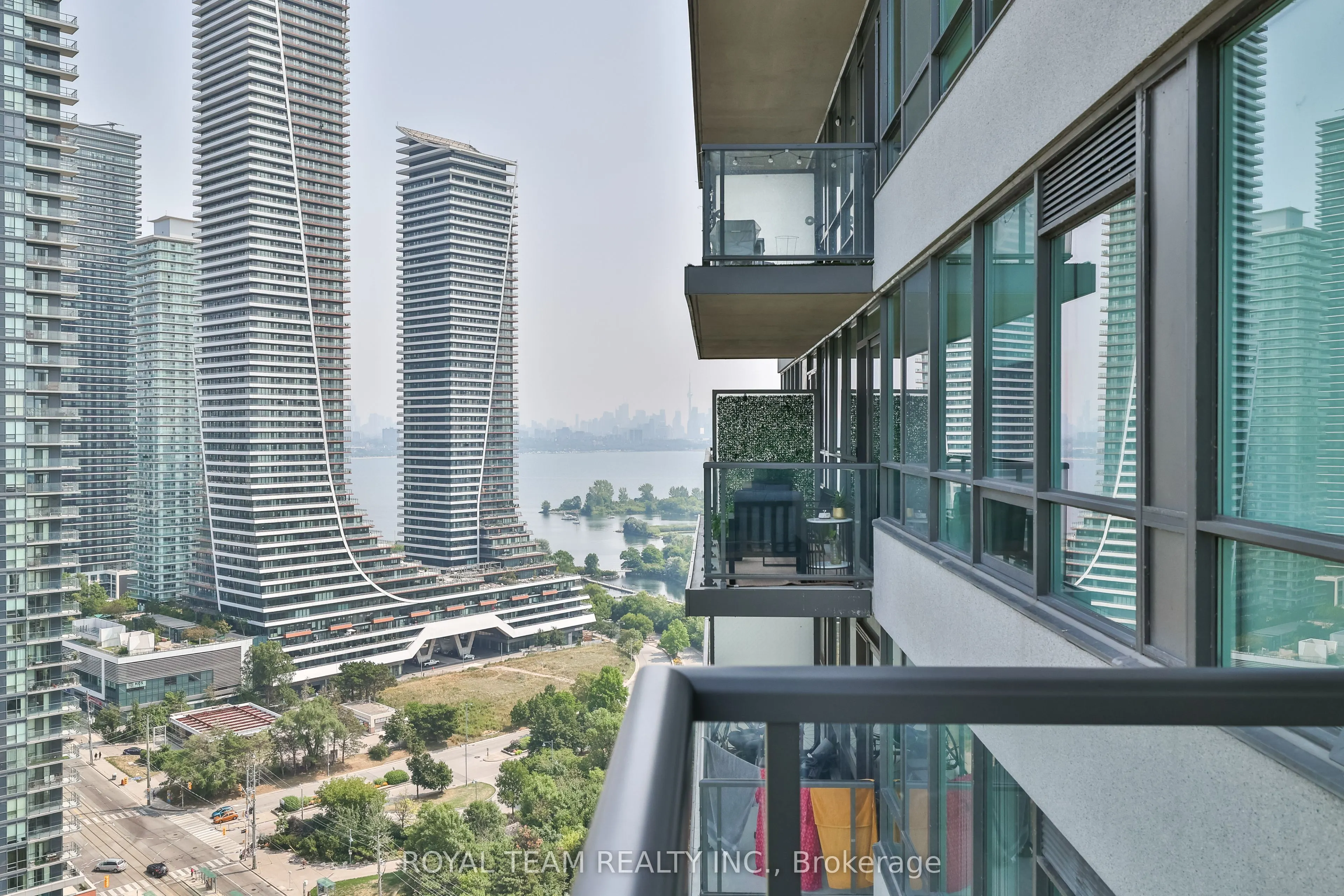 2230 Lake Shore Boulevard W, #2504