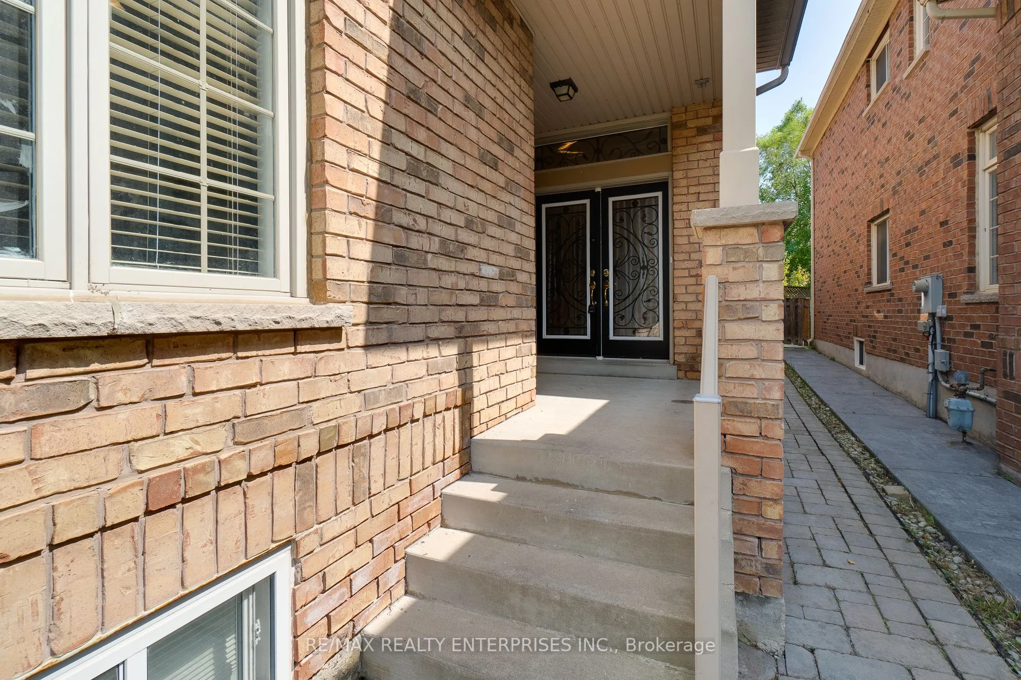 3256 Escada Drive