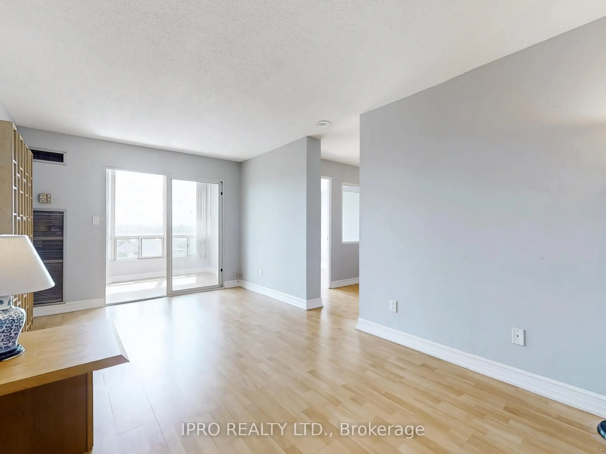 155 Hillcrest Avenue, #1006