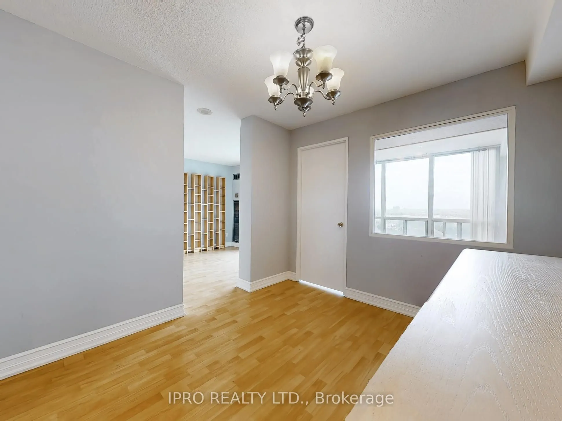155 Hillcrest Avenue, #1006