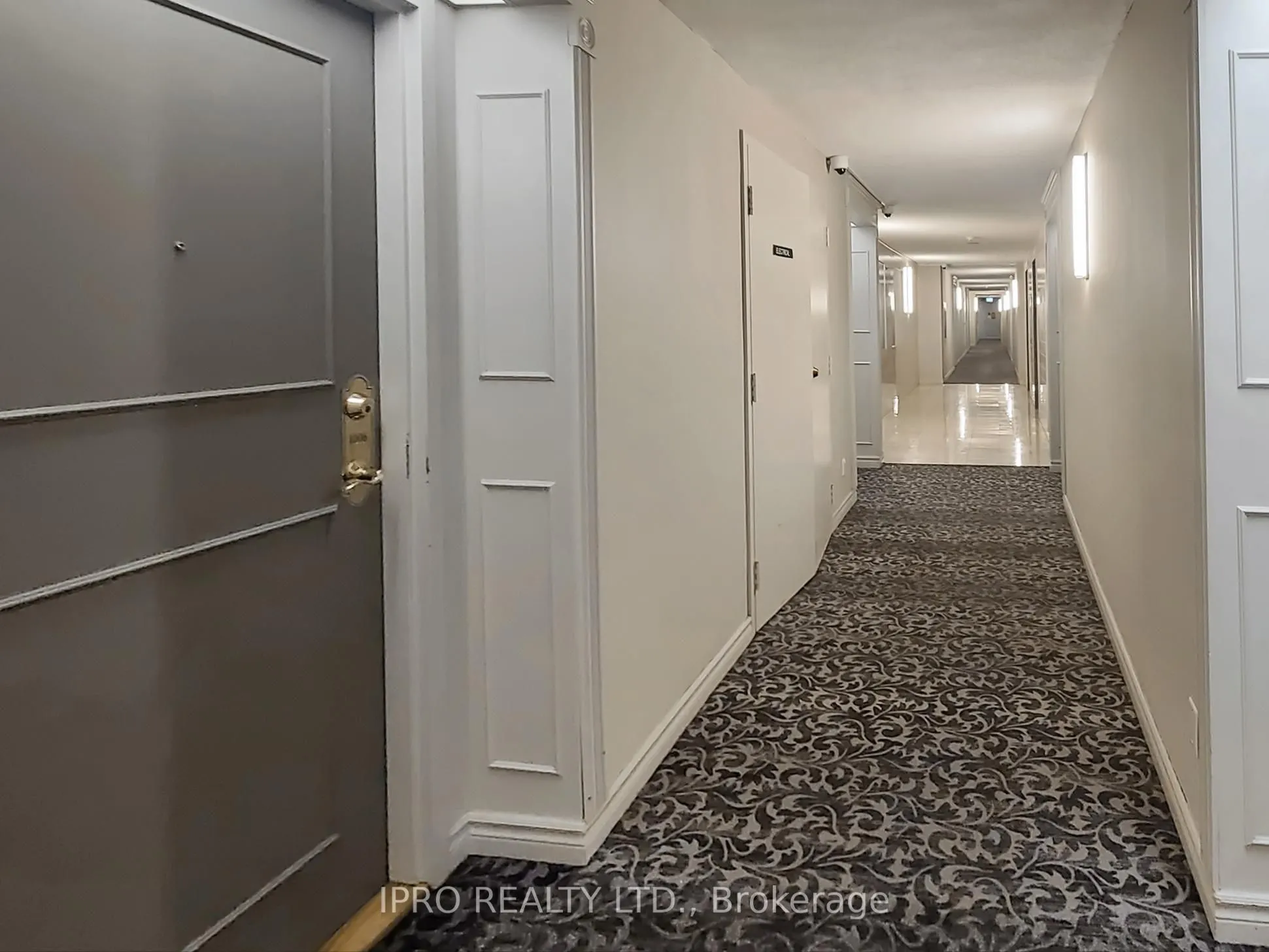 155 Hillcrest Avenue, #1006