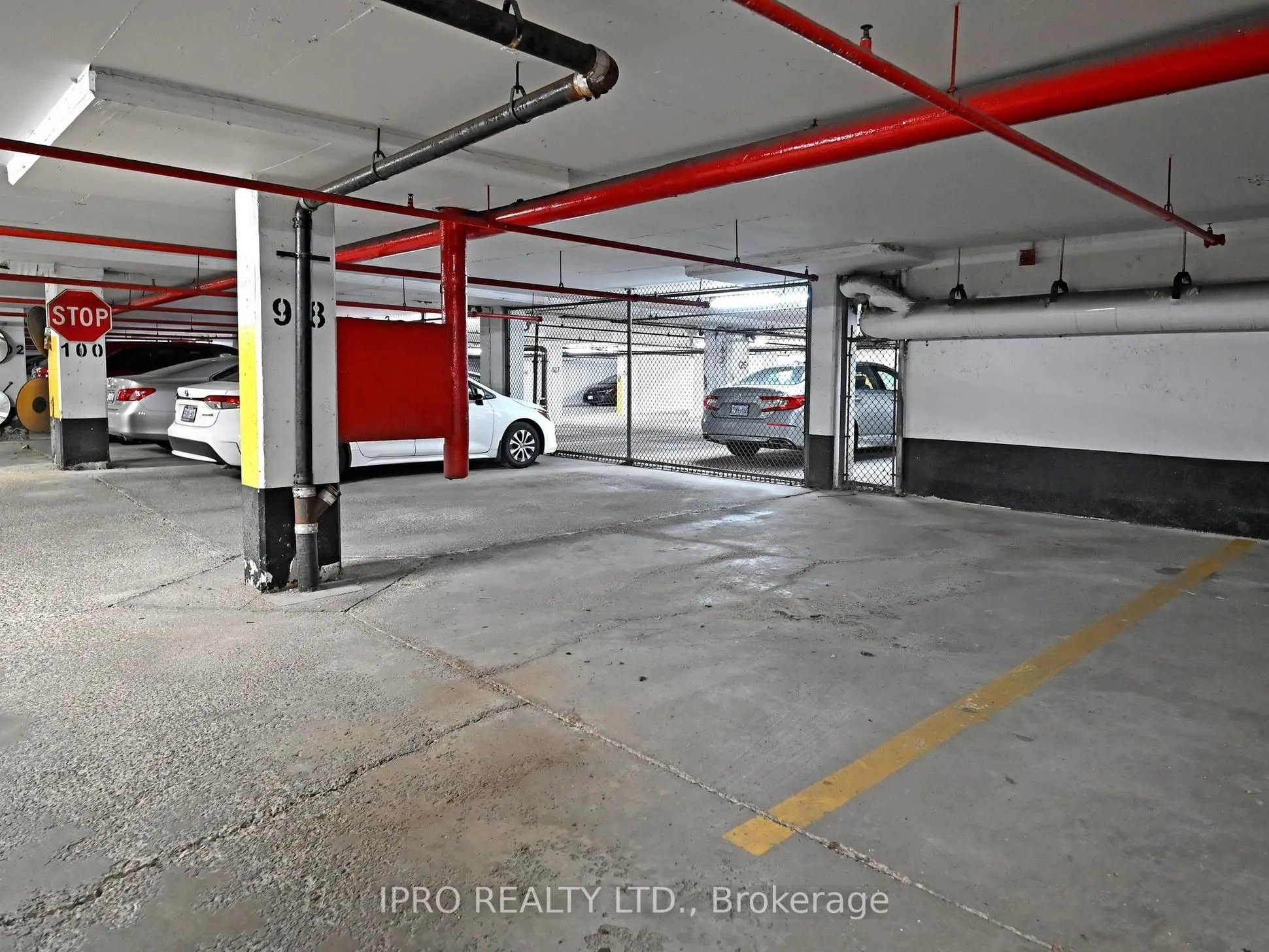 155 Hillcrest Avenue, #1006