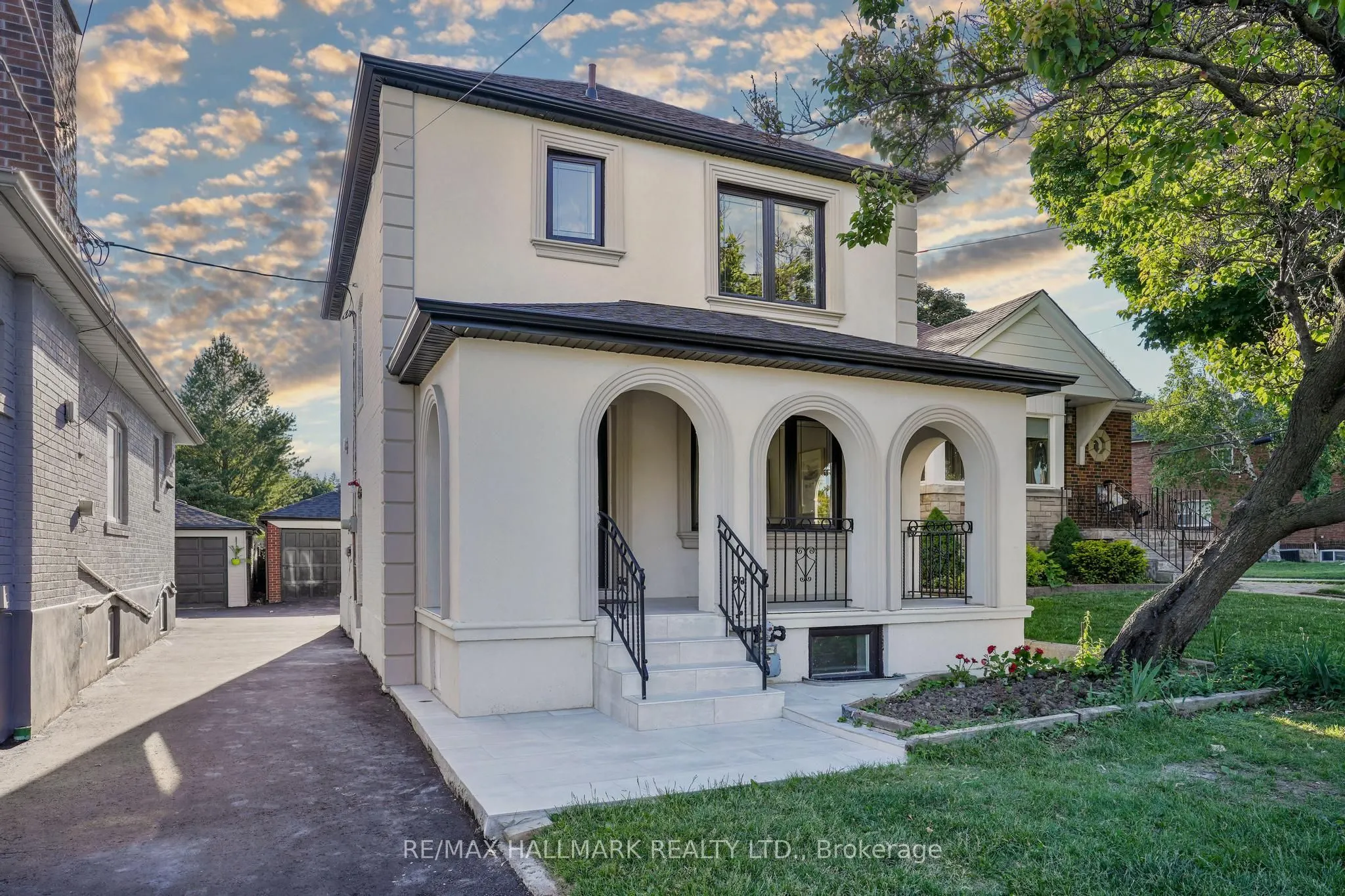 90A Bicknell Avenue