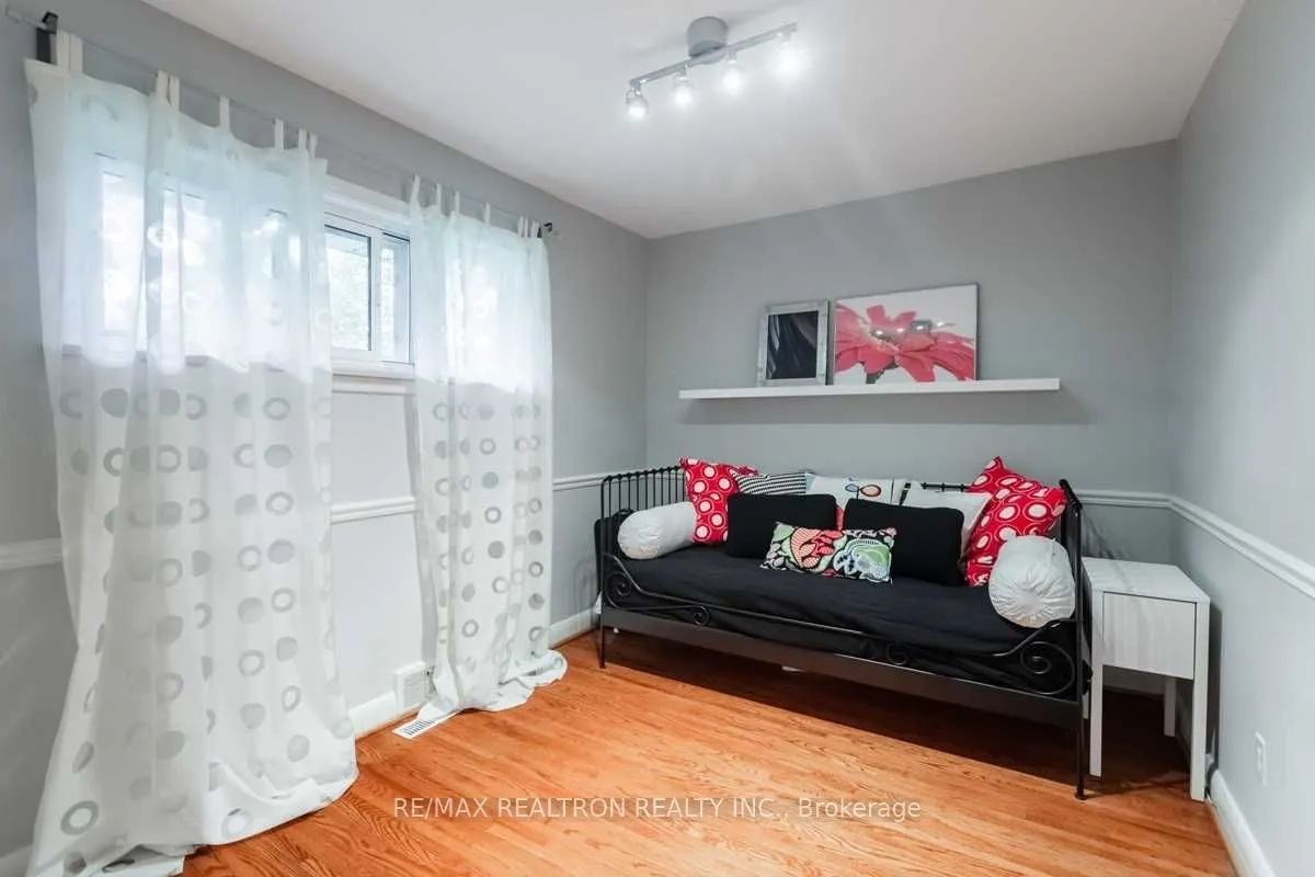 47 Mulgrove Drive