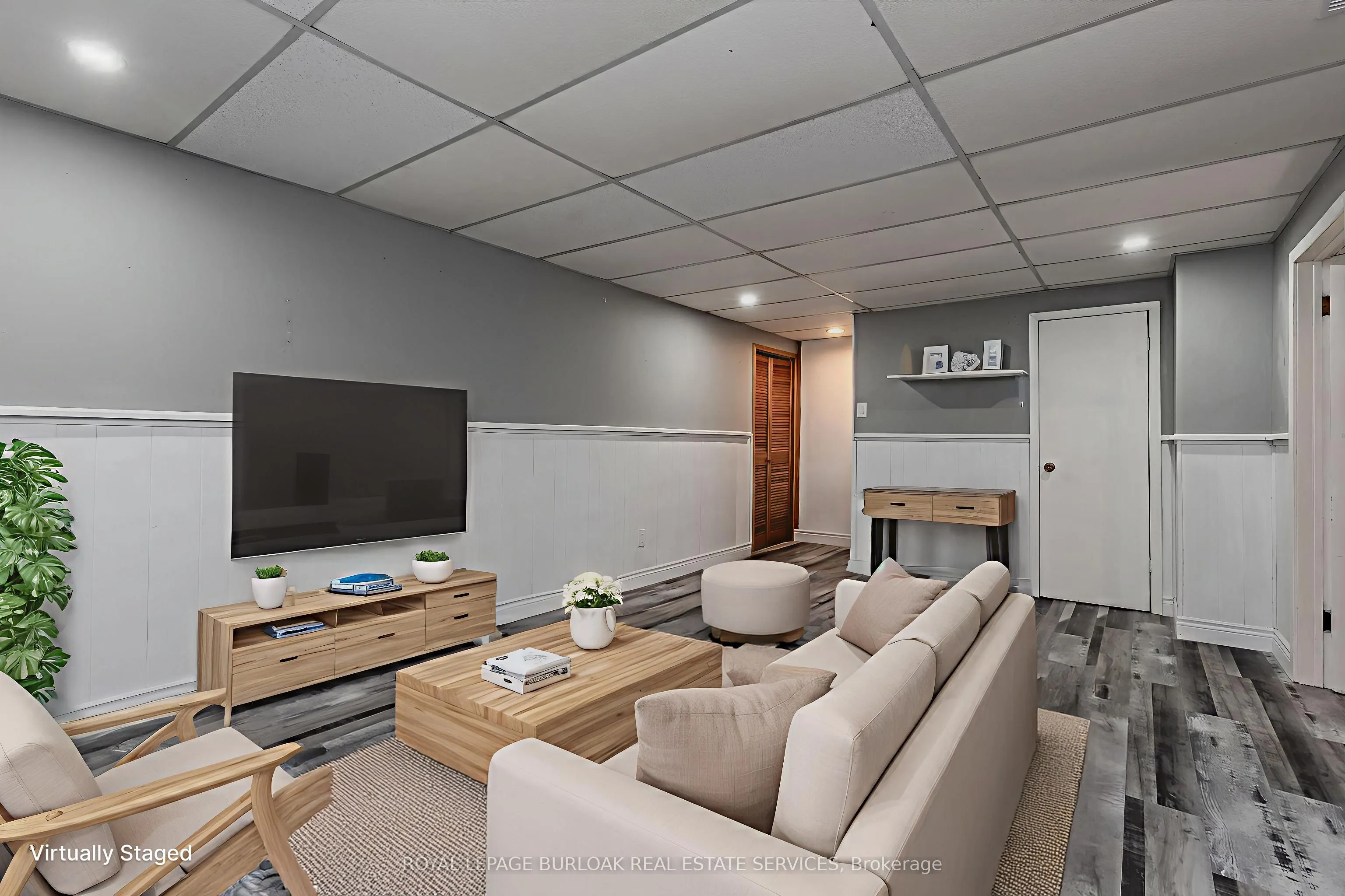 2458 Martin Court