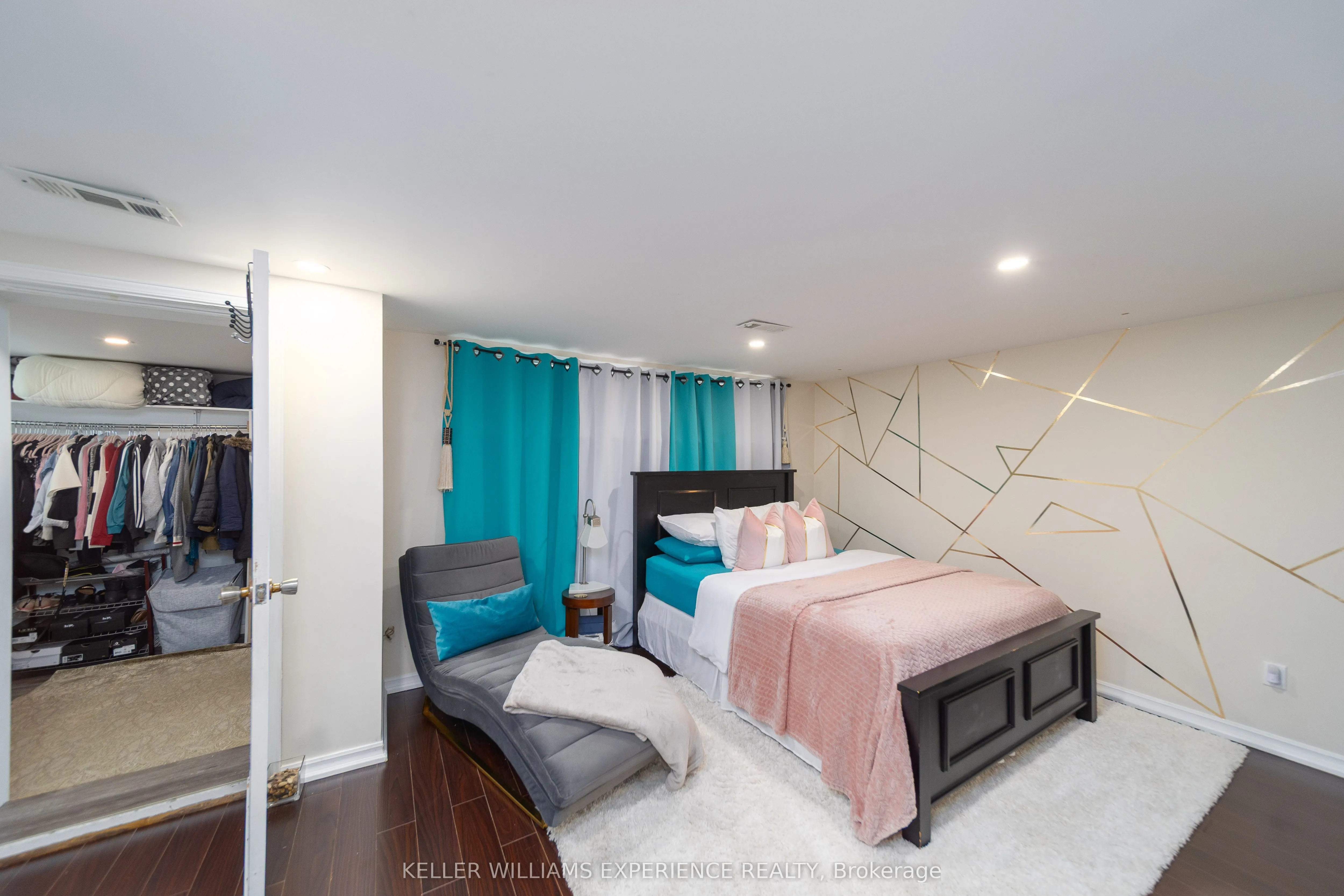57 Plunkett Road