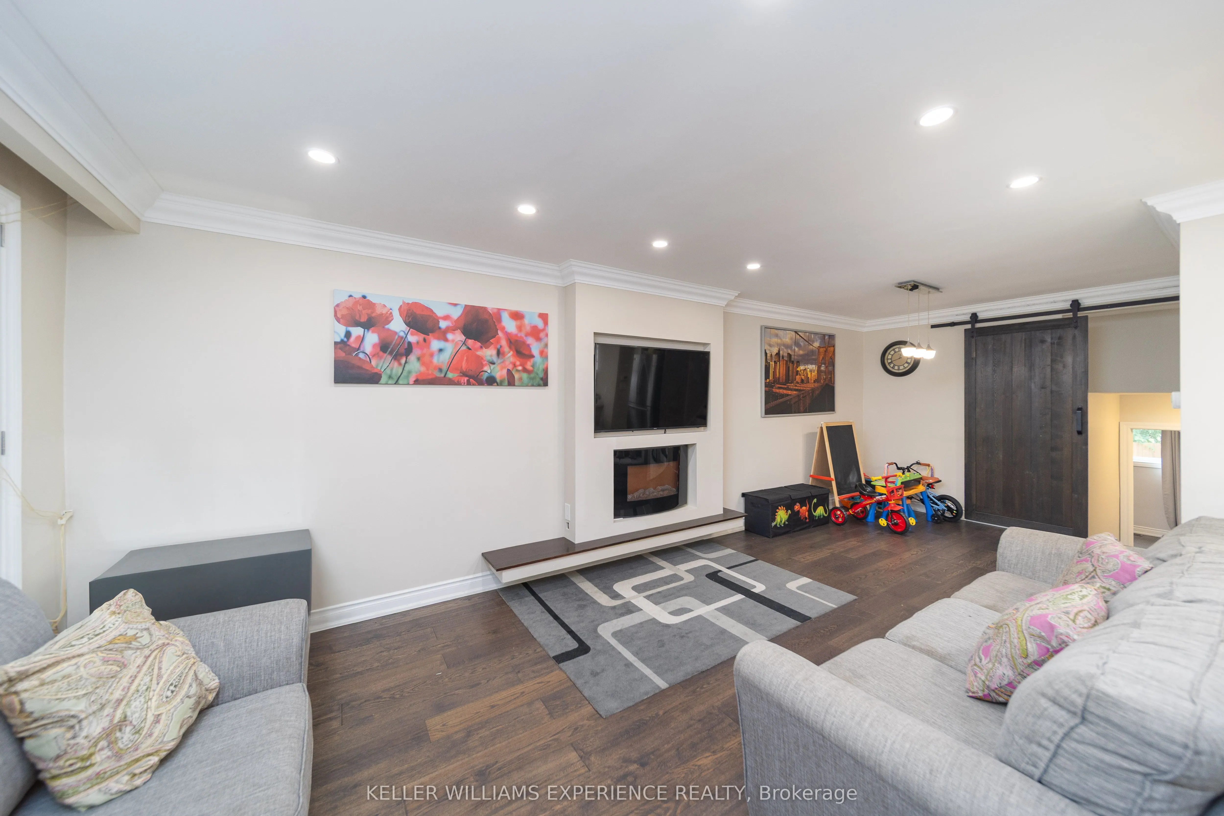 57 Plunkett Road